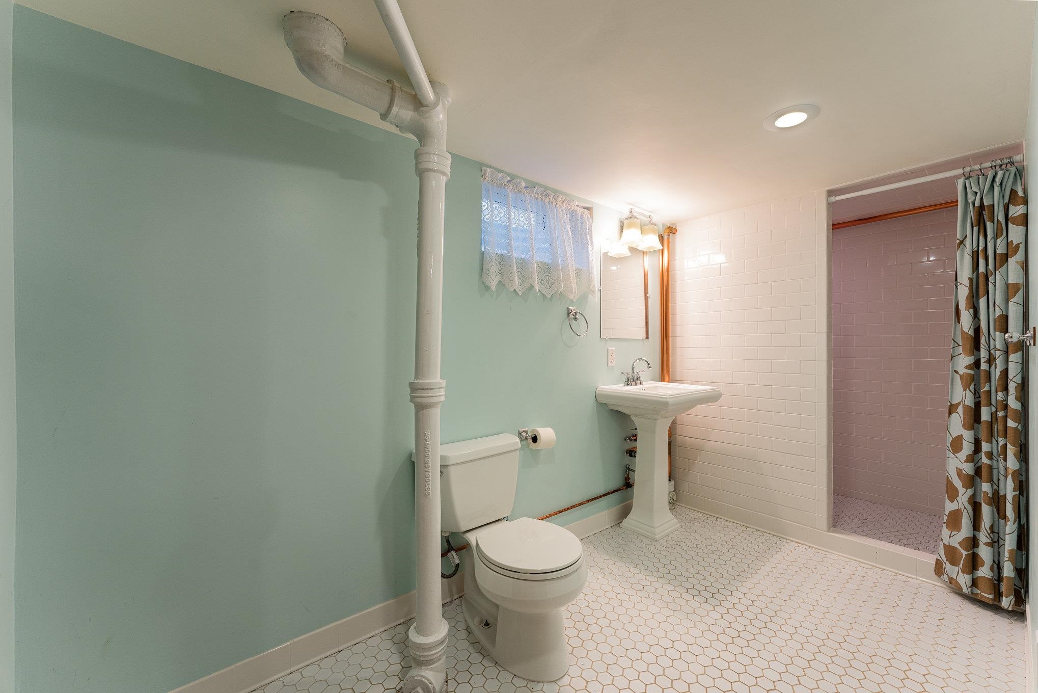 3710 Cambridge Street Property Photo 23