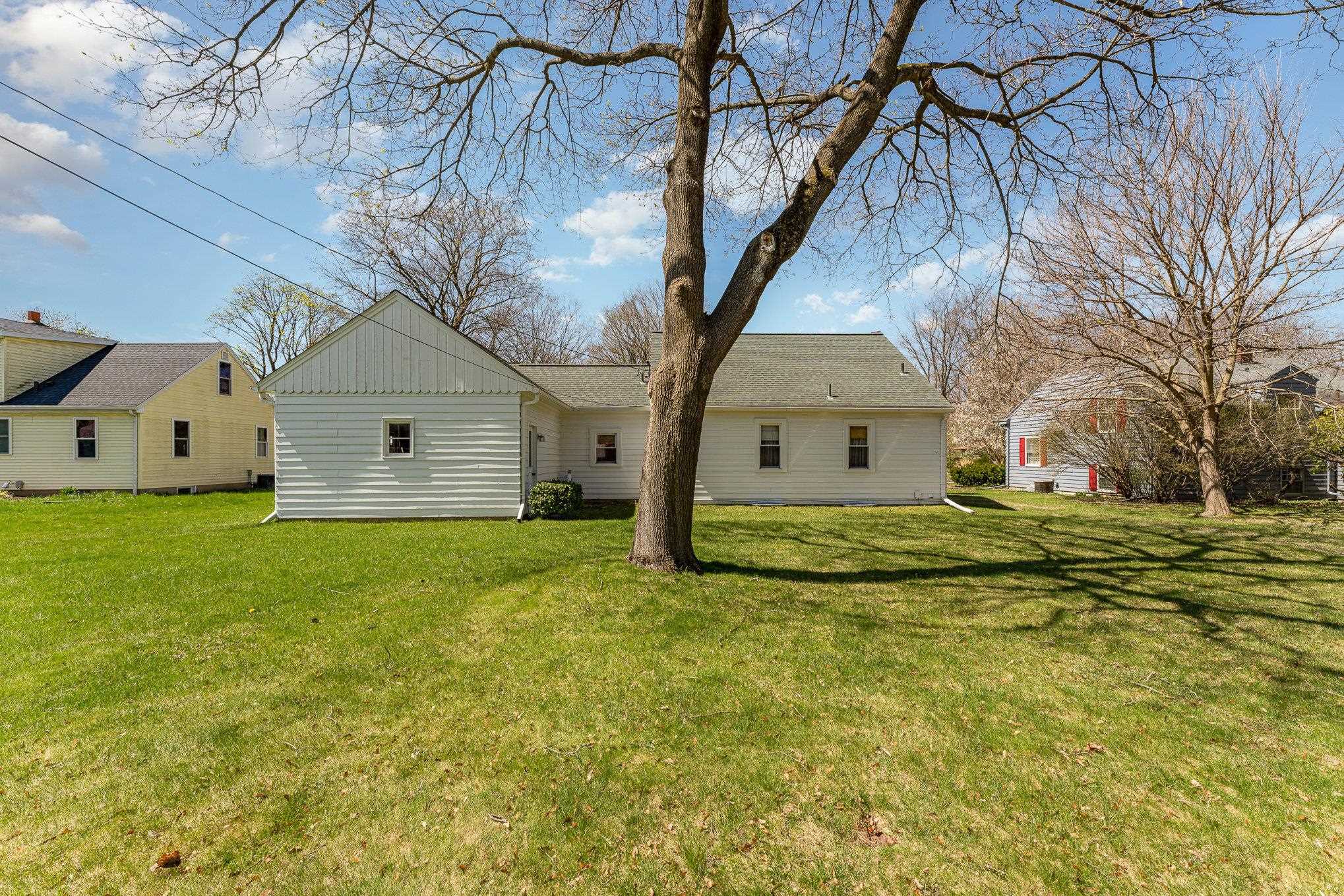 3710 Cambridge Street Property Photo 25
