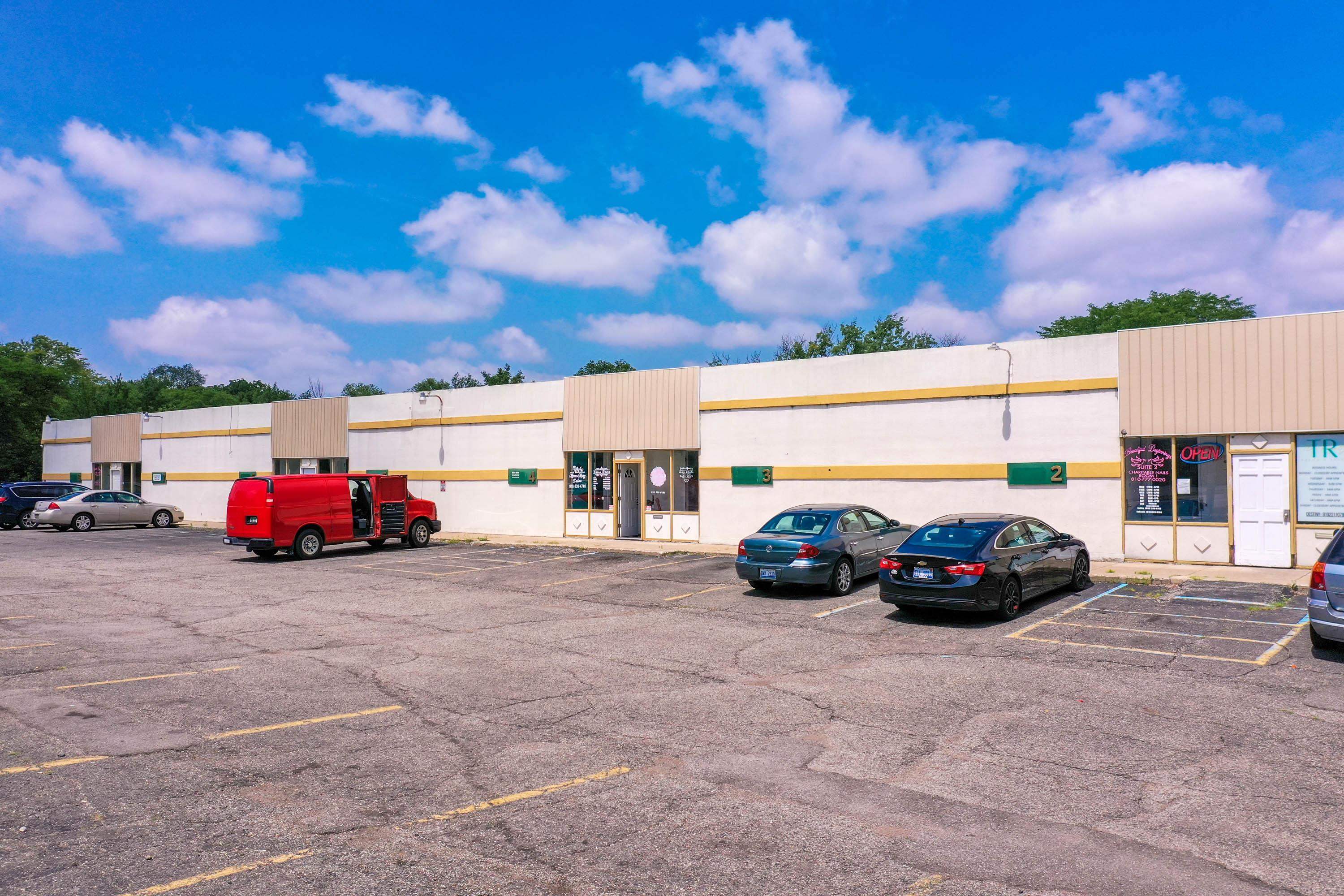 2710 W Court Street Property Photo 5