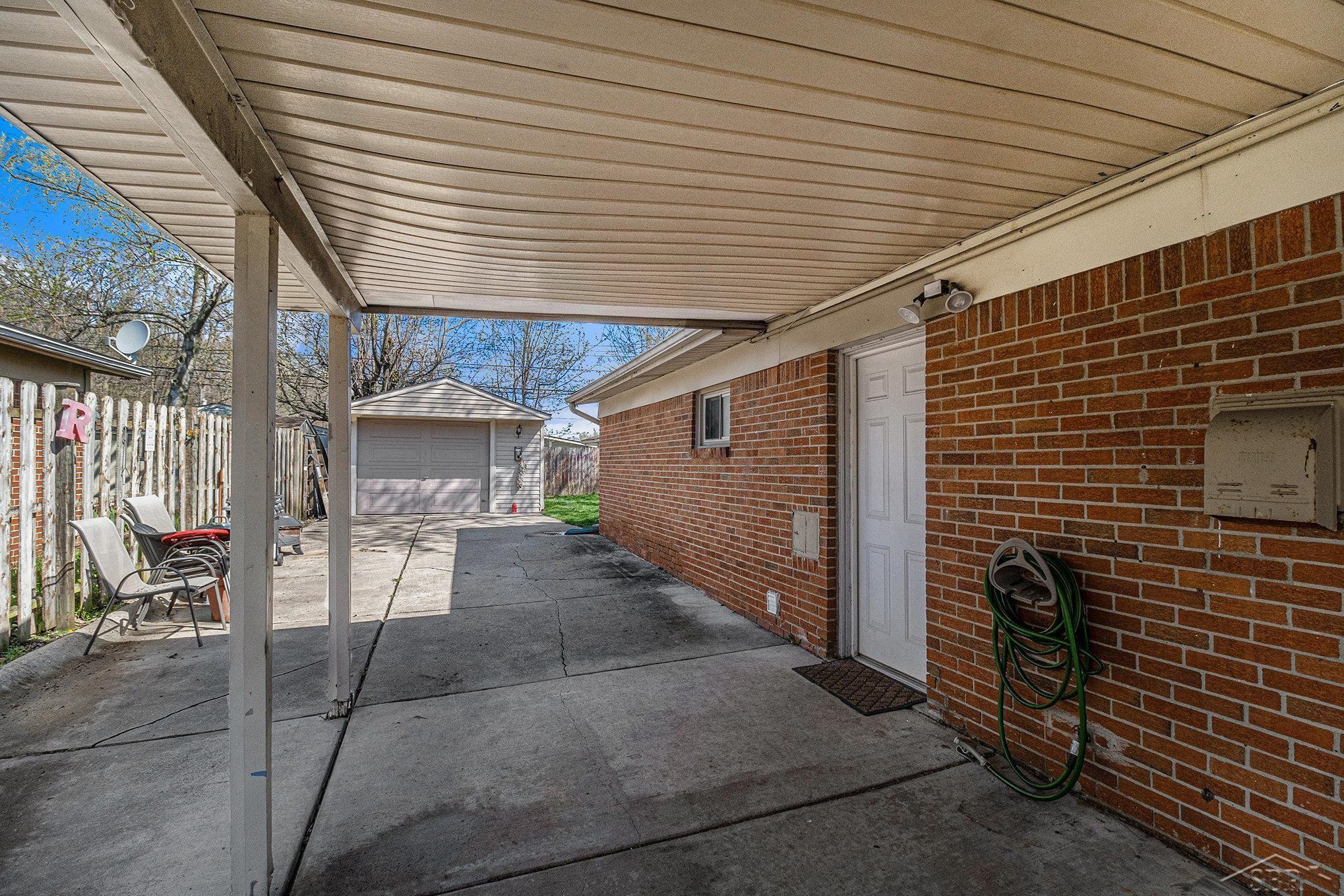 1405 Dulong Avenue Property Photo 17