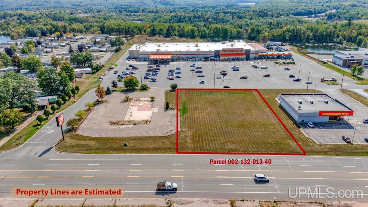 W8141 Us2 Highway Property Photo 6