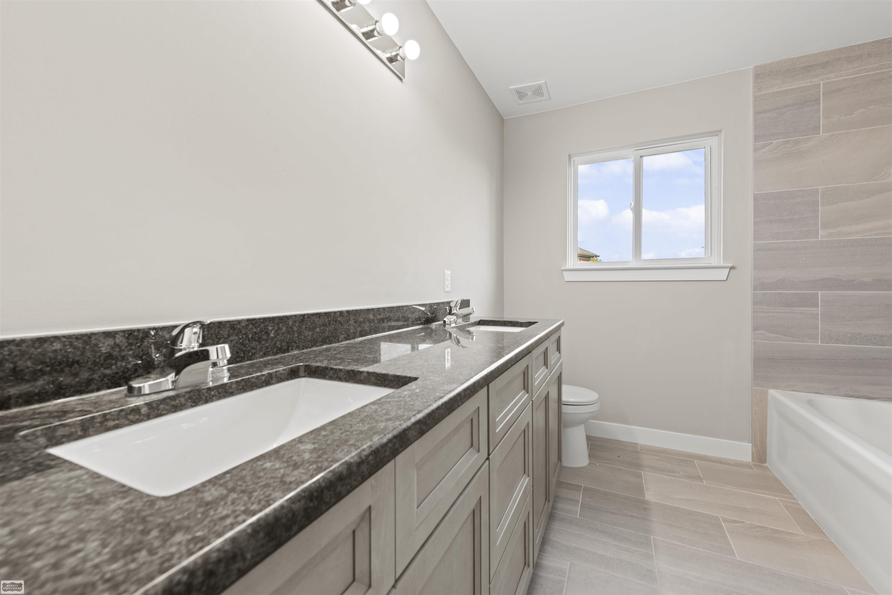32160 Kenny Drive Property Photo 16