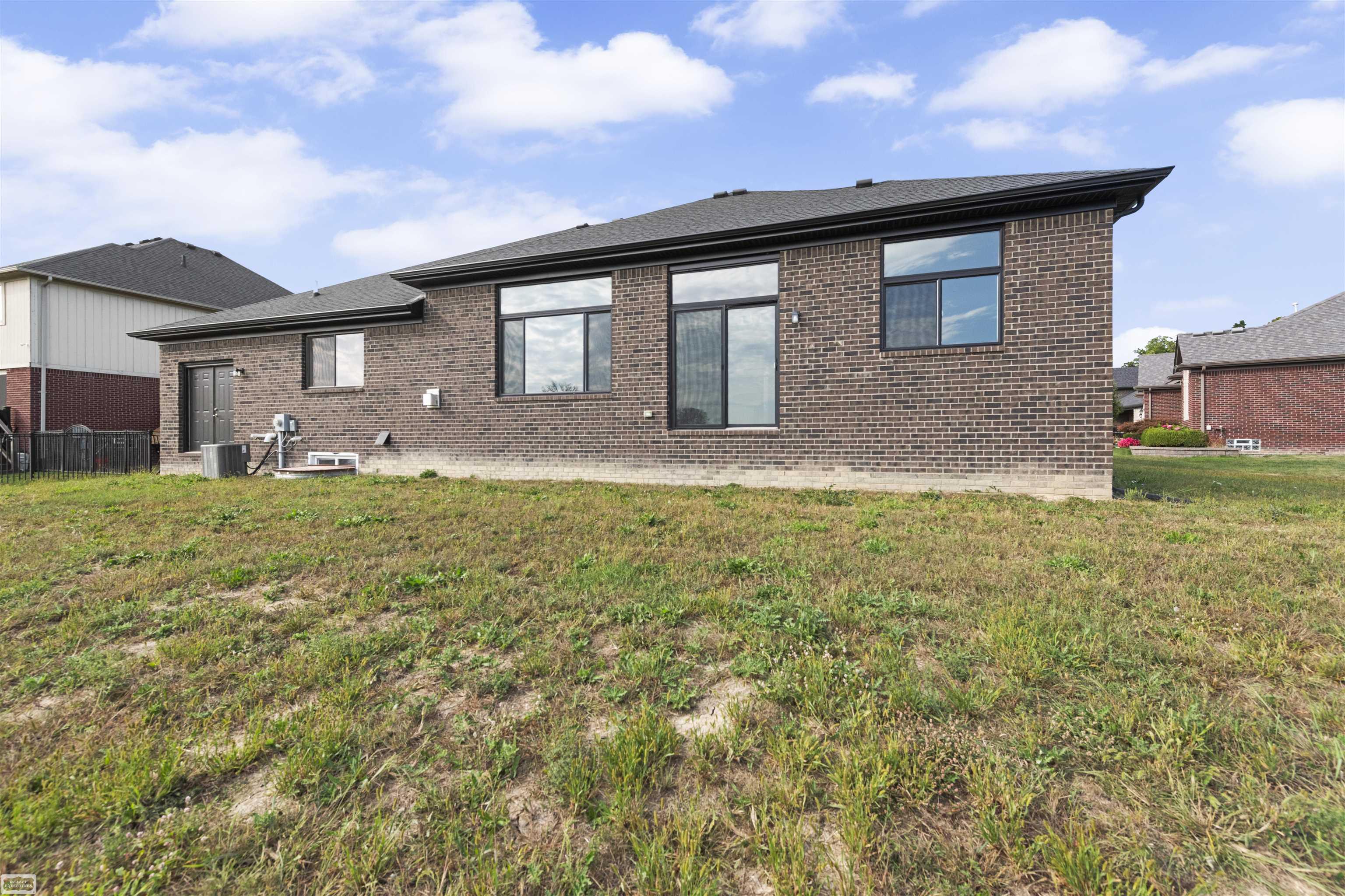 32160 Kenny Drive Property Photo 25