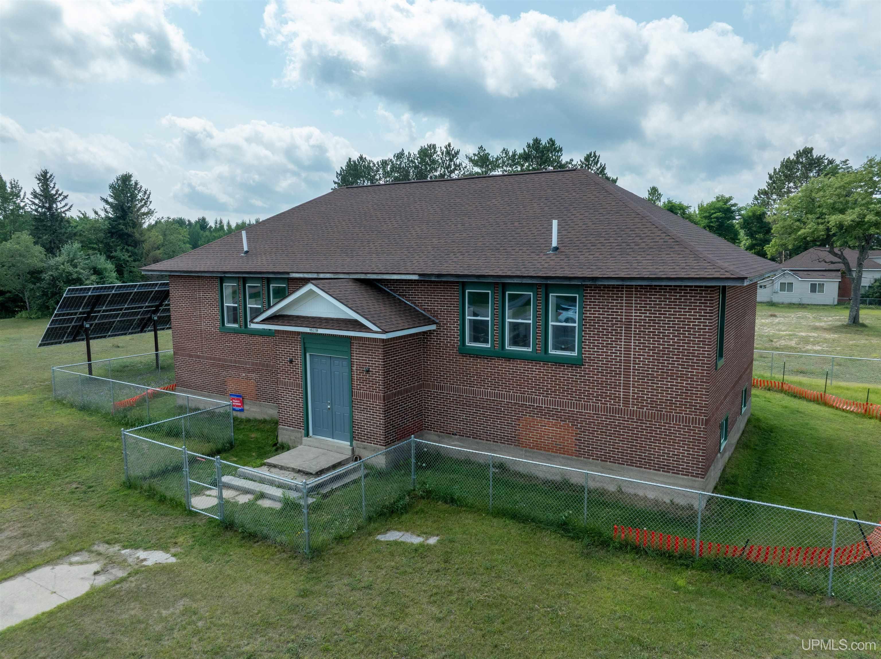 N5319 M28-m94 Highway Property Photo 1
