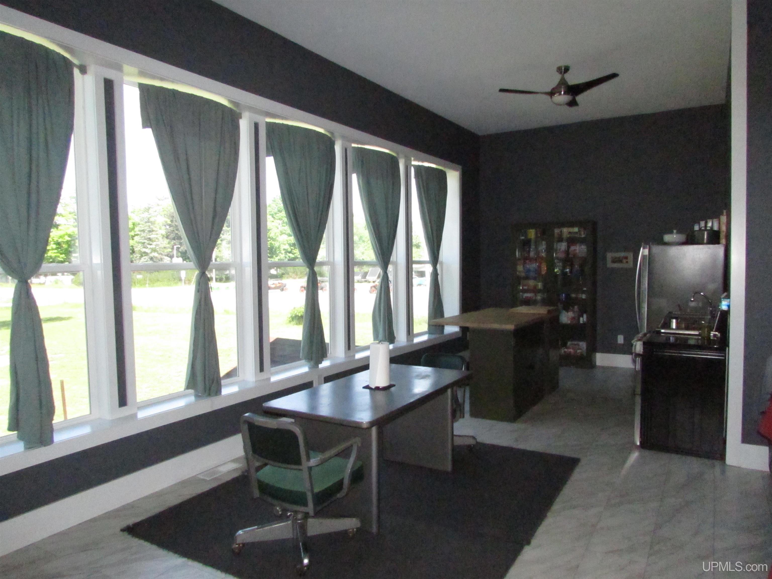 N5319 M28-m94 Highway Property Photo 5