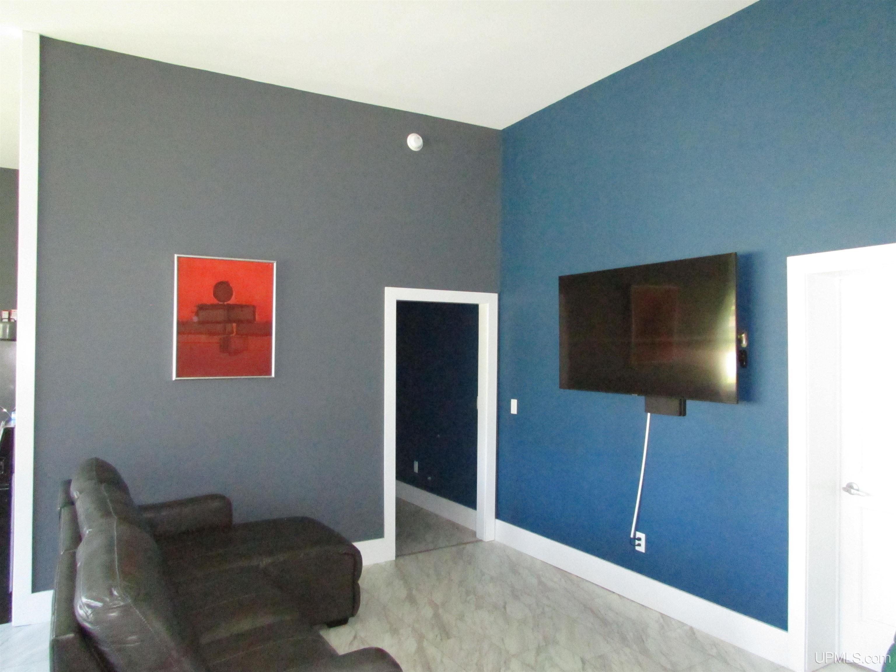 N5319 M28-m94 Highway Property Photo 16