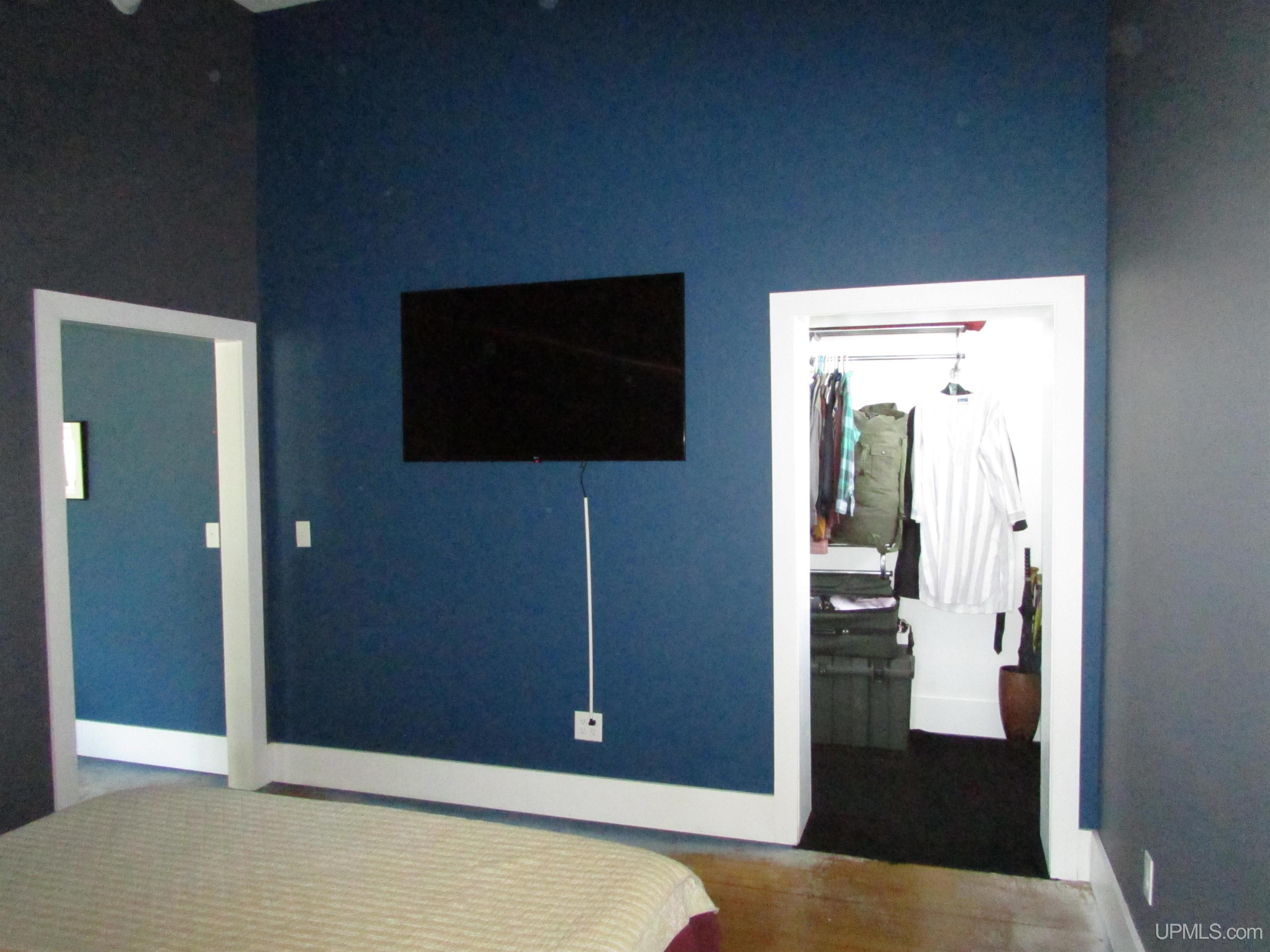 N5319 M28-m94 Highway Property Photo 20