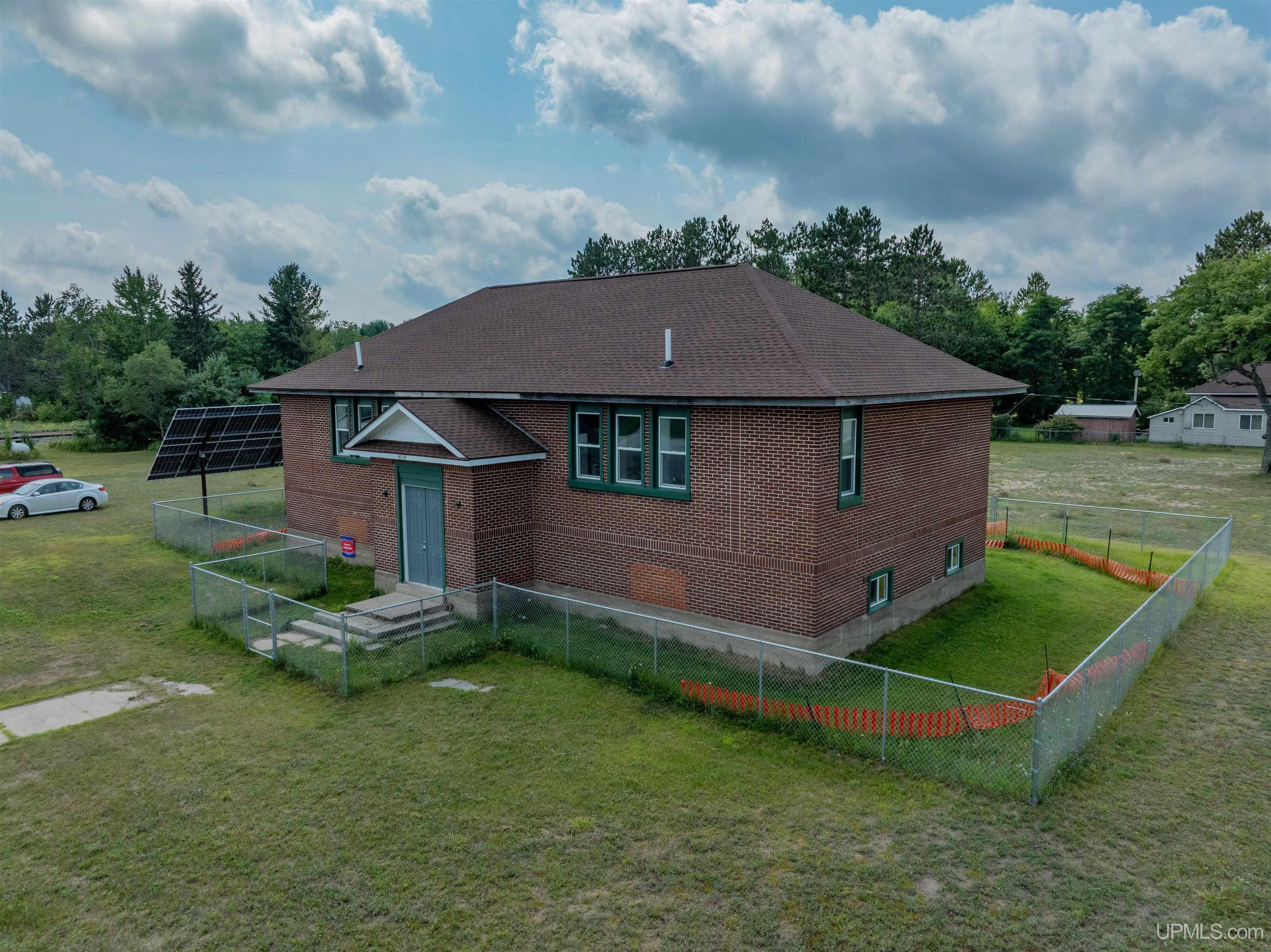 N5319 M28-m94 Highway Property Photo 38