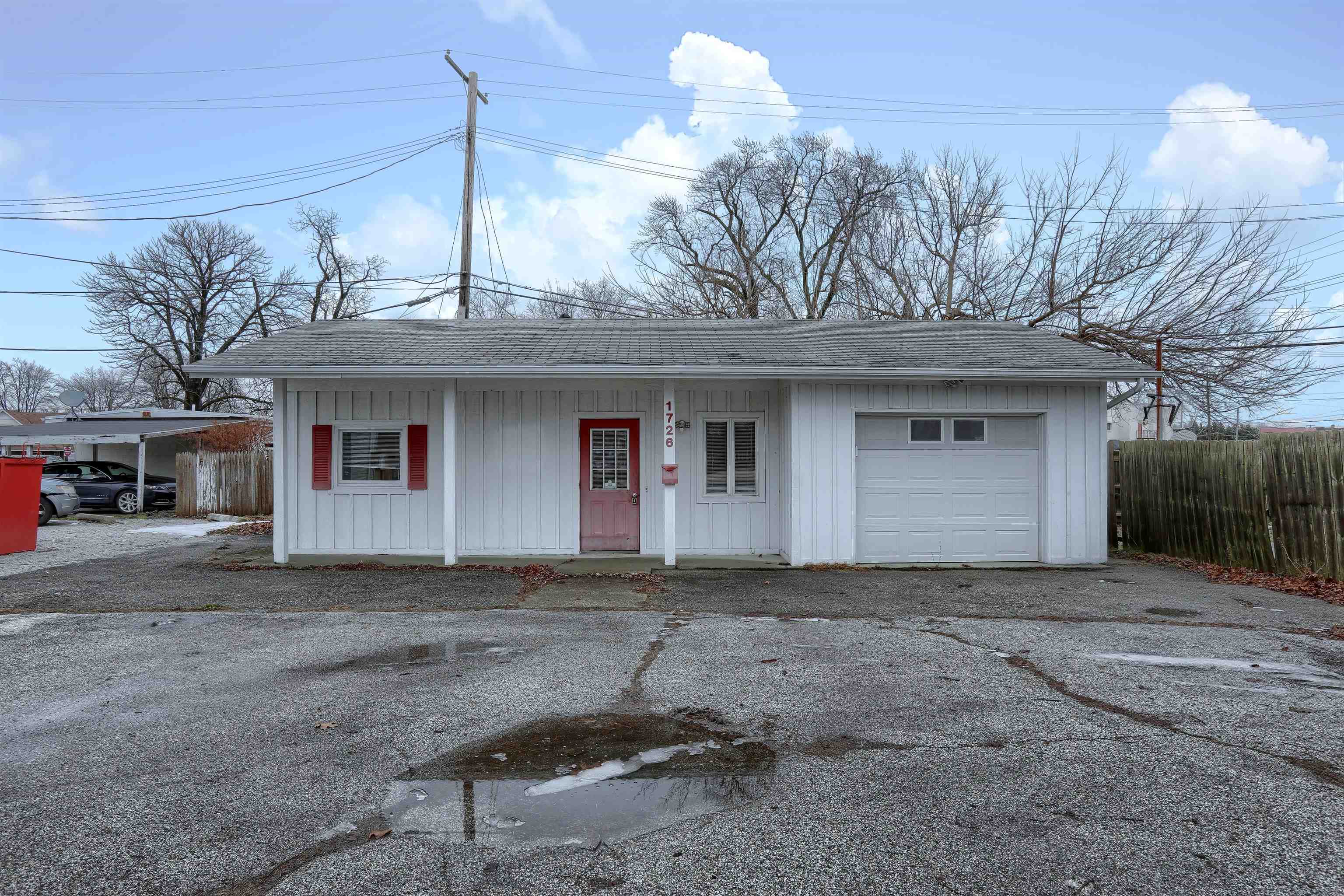1726 10th Avenue Property Photo 1