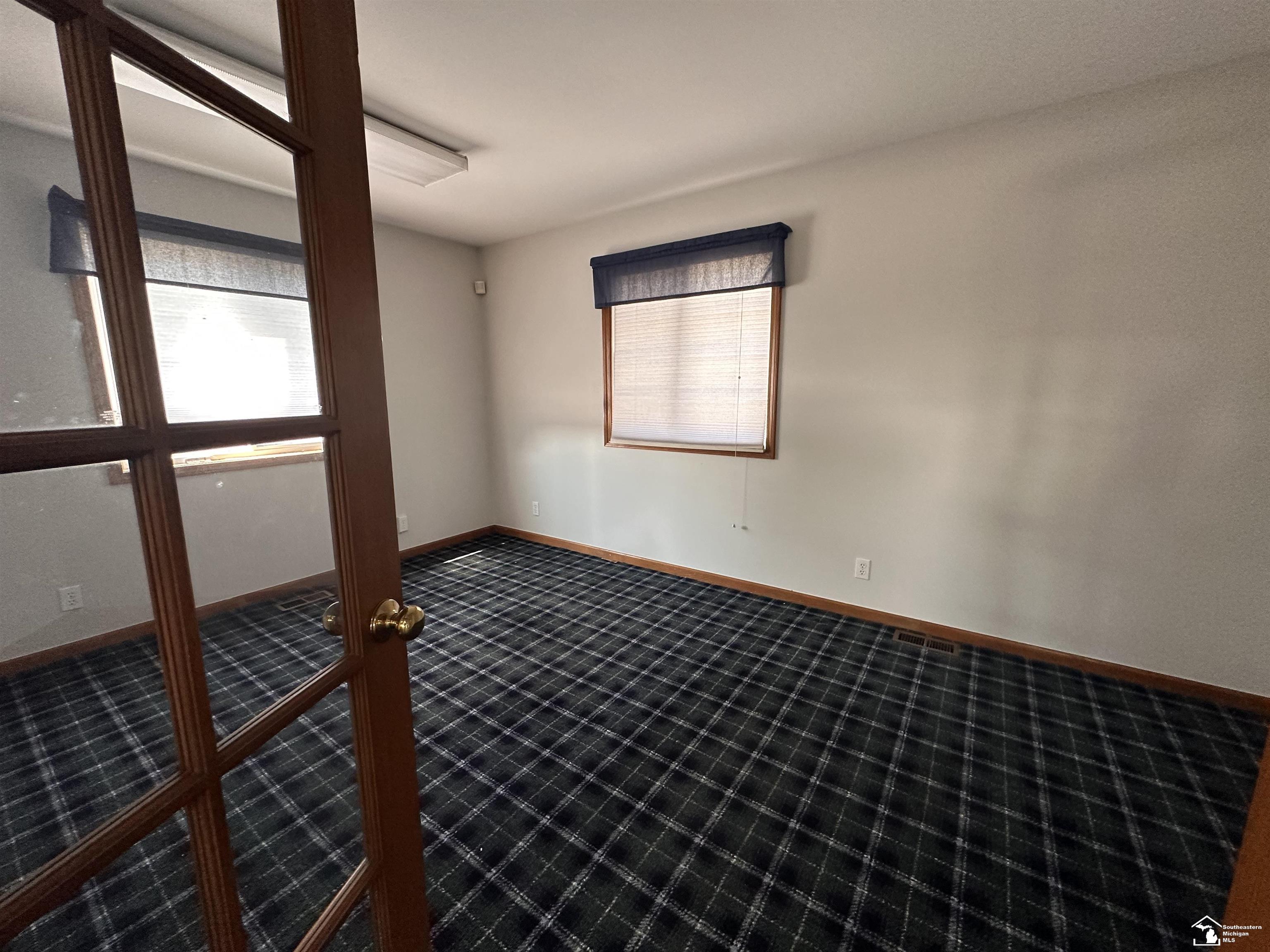 7521 N Telegraph Road Property Photo 7