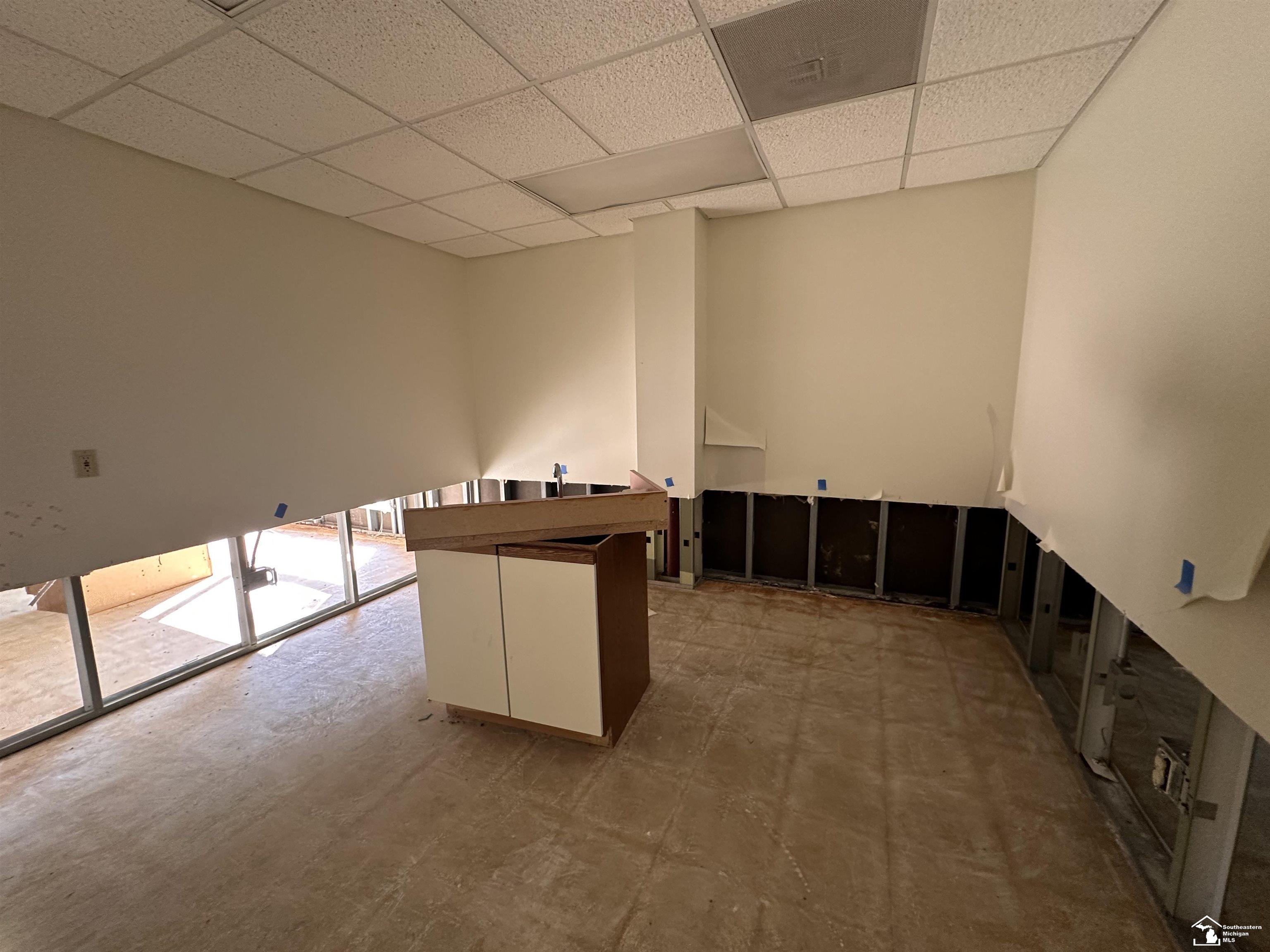 7505 Grafton Road Property Photo 12