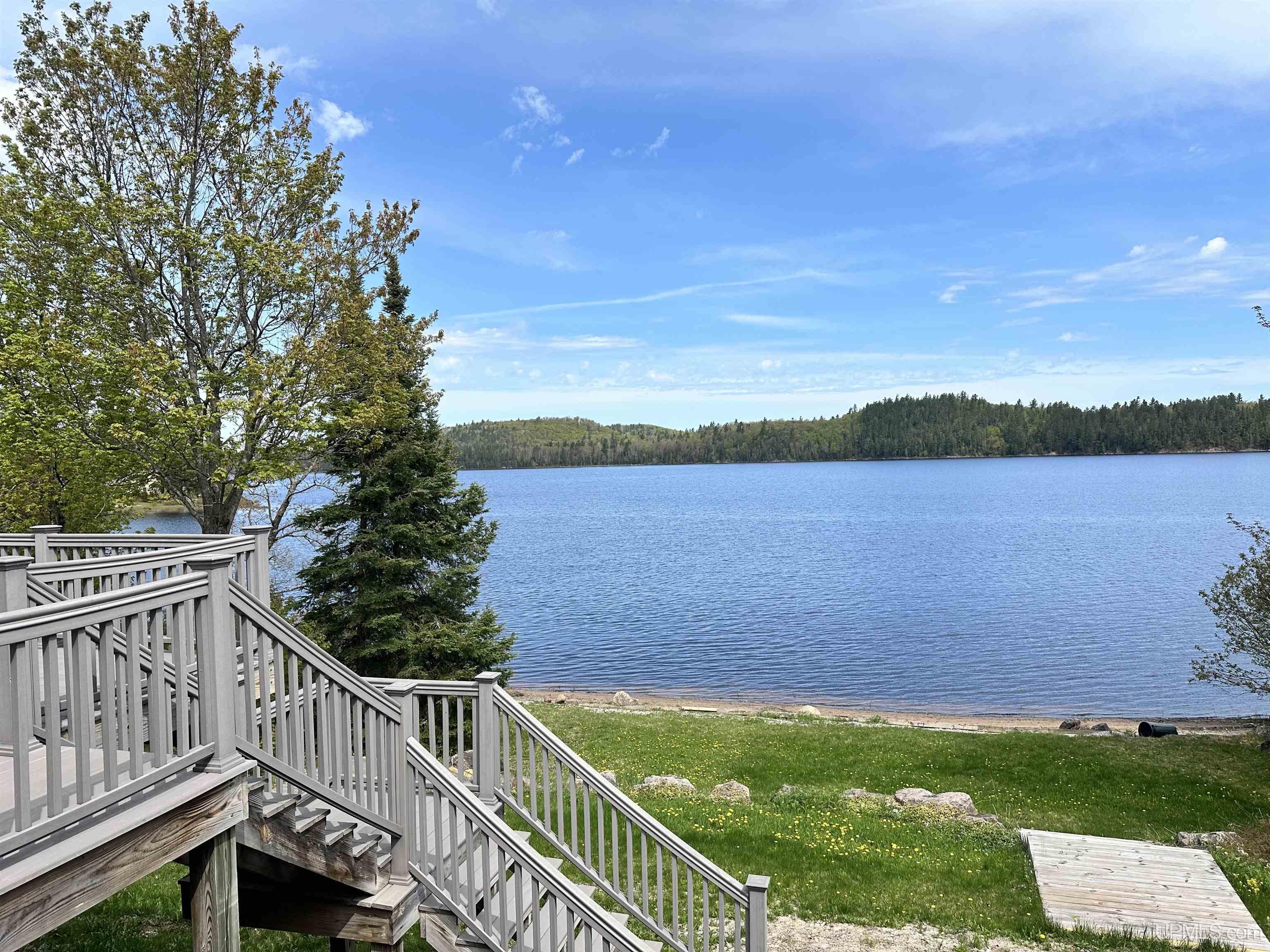 23 Chipman Drive Property Photo 3
