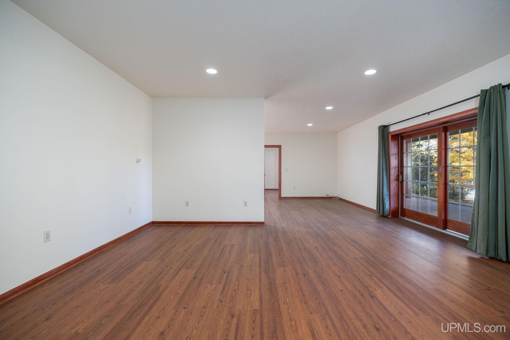 23 Chipman Drive Property Photo 33