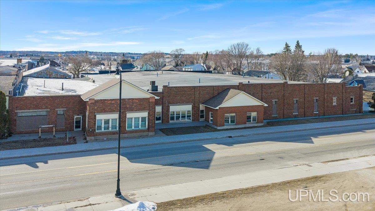 433 Stephenson Ave Avenue Property Photo 1