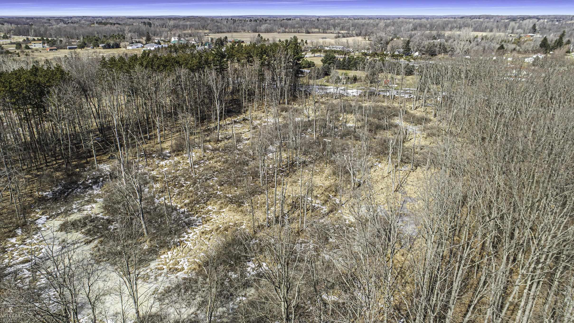 395 S Lake George Road Property Photo 4