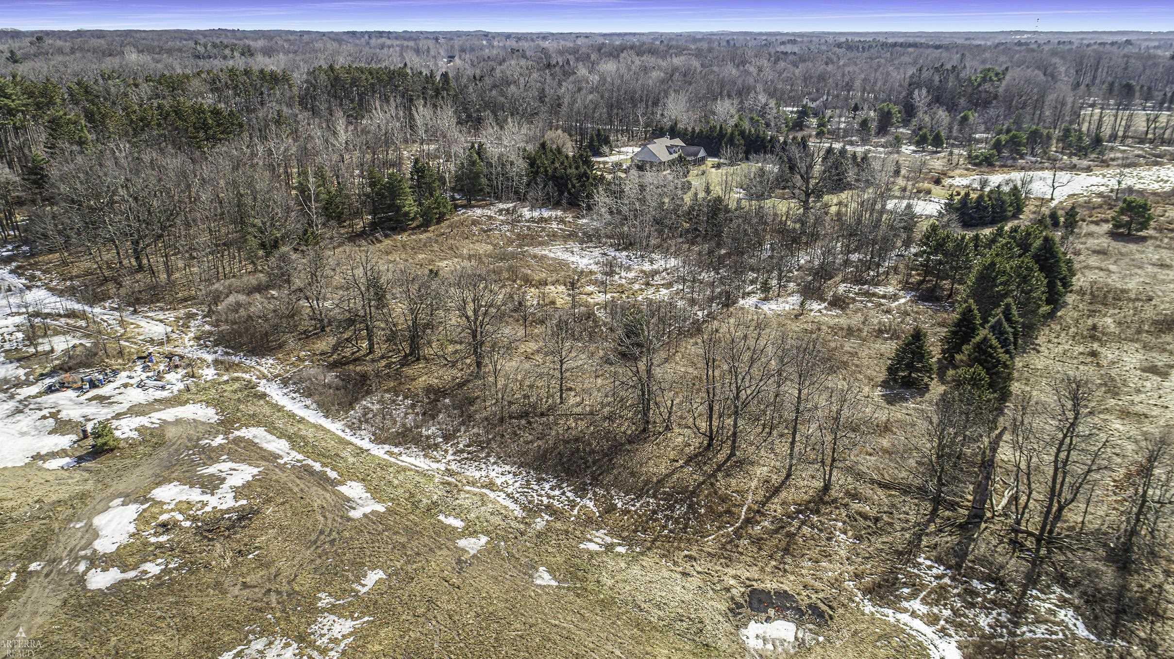 395 S Lake George Road Property Photo 6