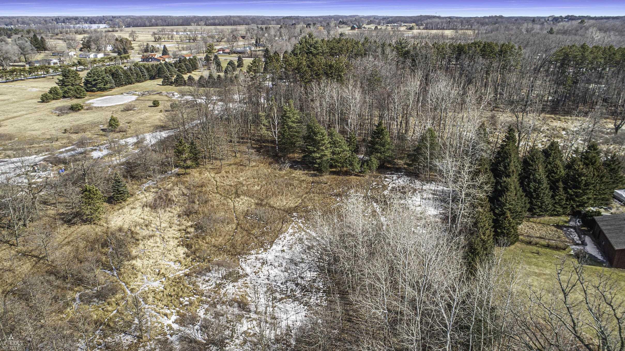 395 S Lake George Road Property Photo 7