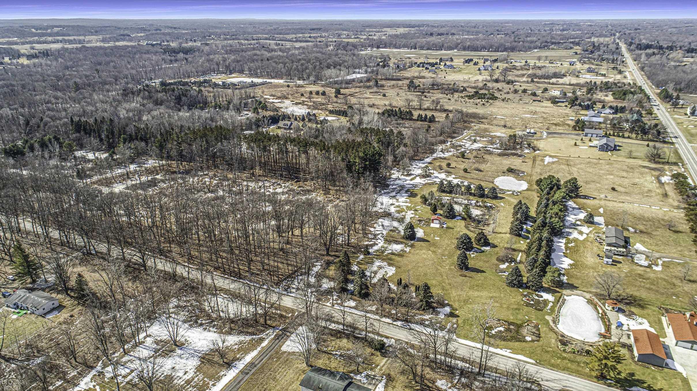 395 S Lake George Road Property Photo 14