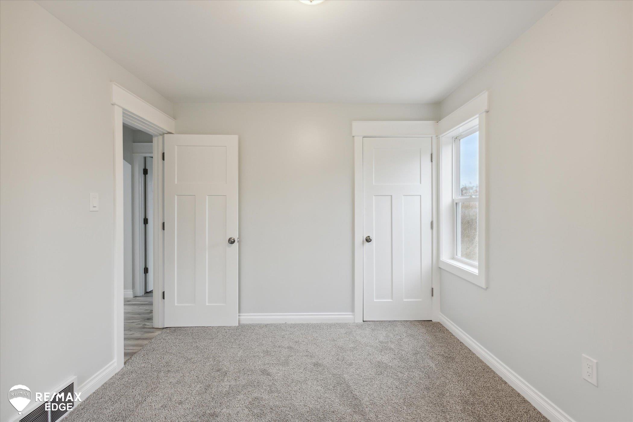 3895 Levalley Road Property Photo 33