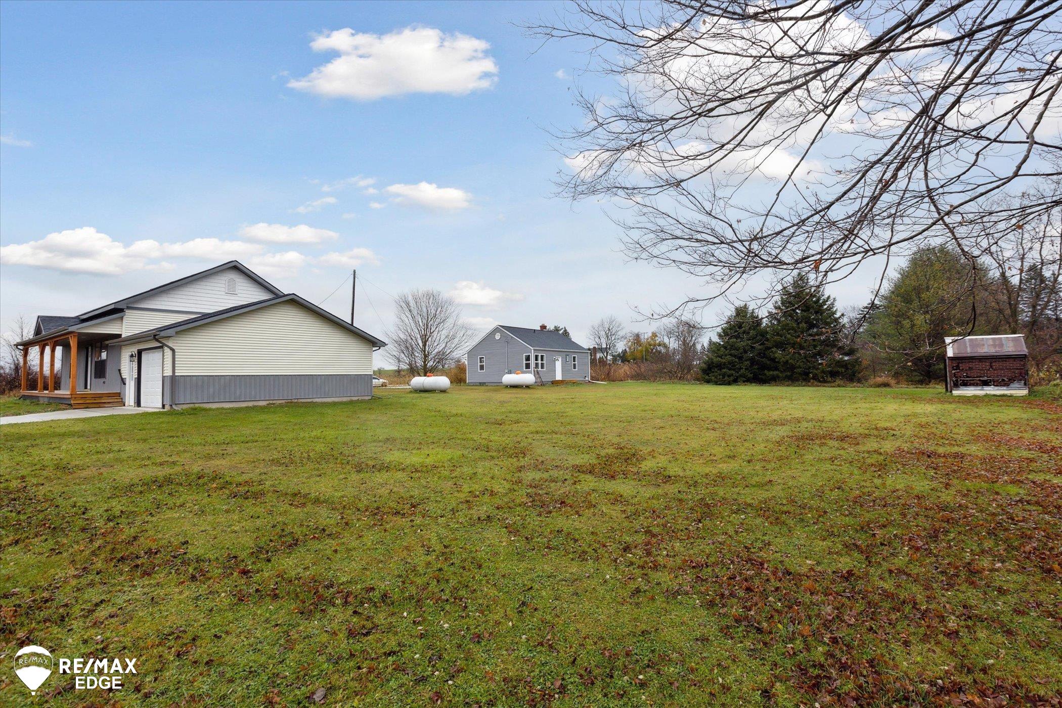 3895 Levalley Road Property Photo 45