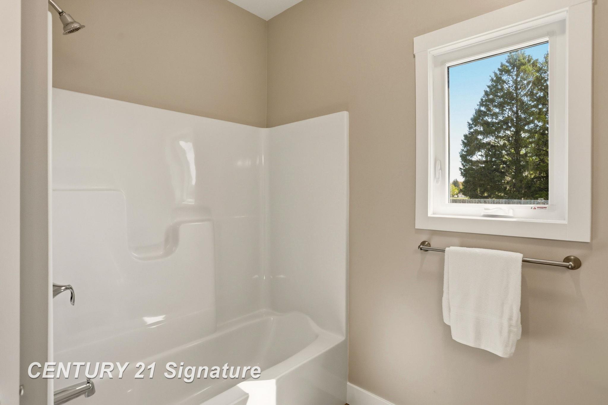 4073 Woodburn Court Property Photo 28