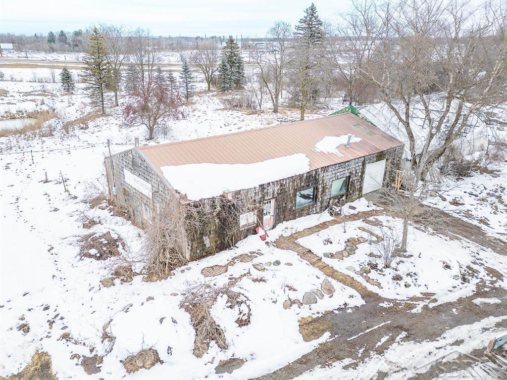 11426 N Mission Road Property Photo 15