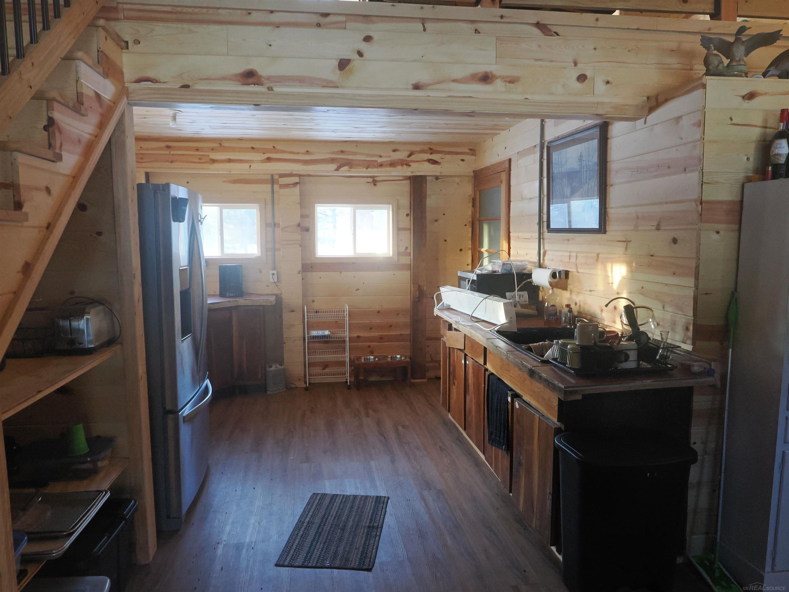 4011 Sandall Road Property Photo 21