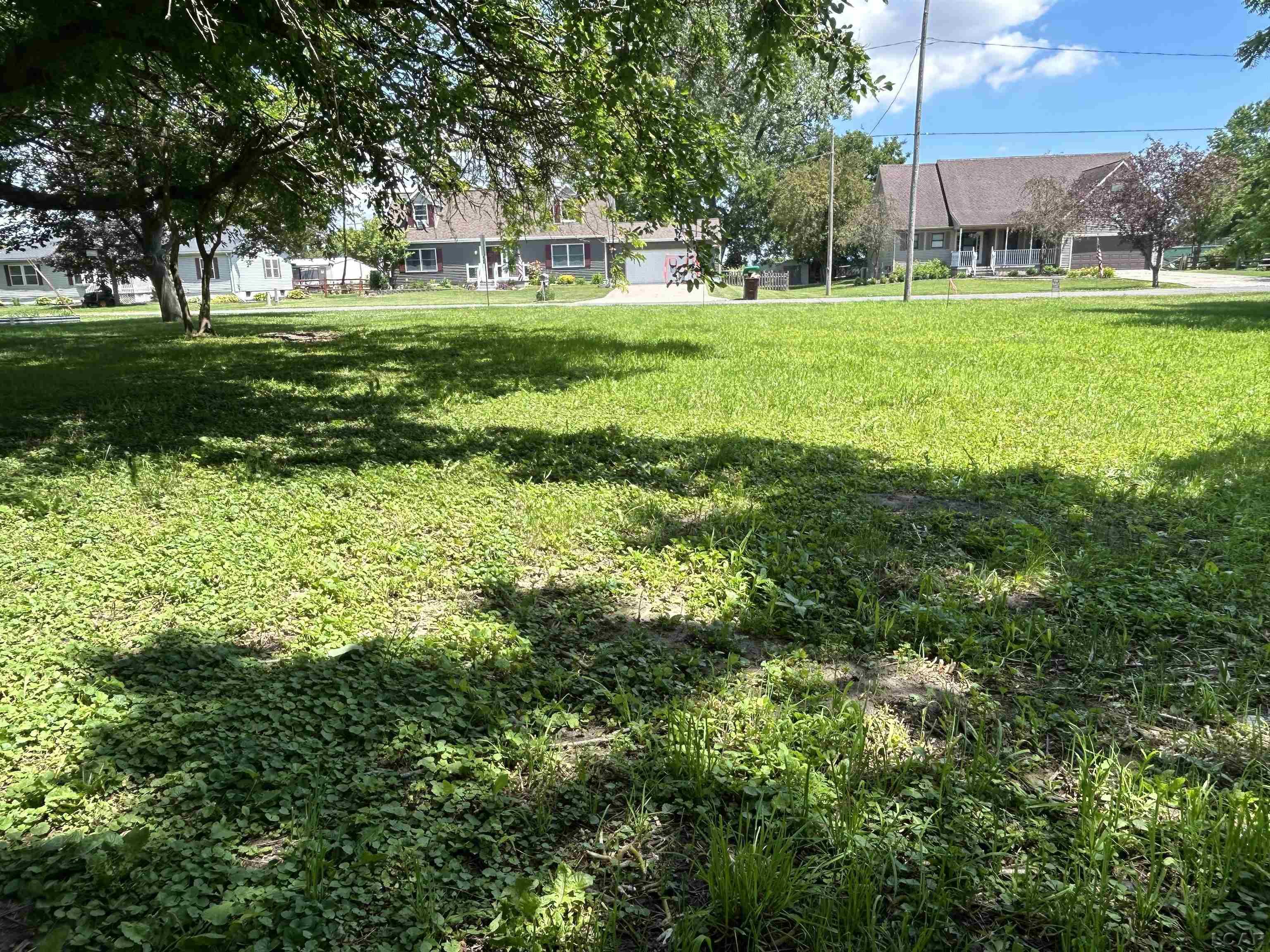 710 Parkwood Avenue Property Photo 2