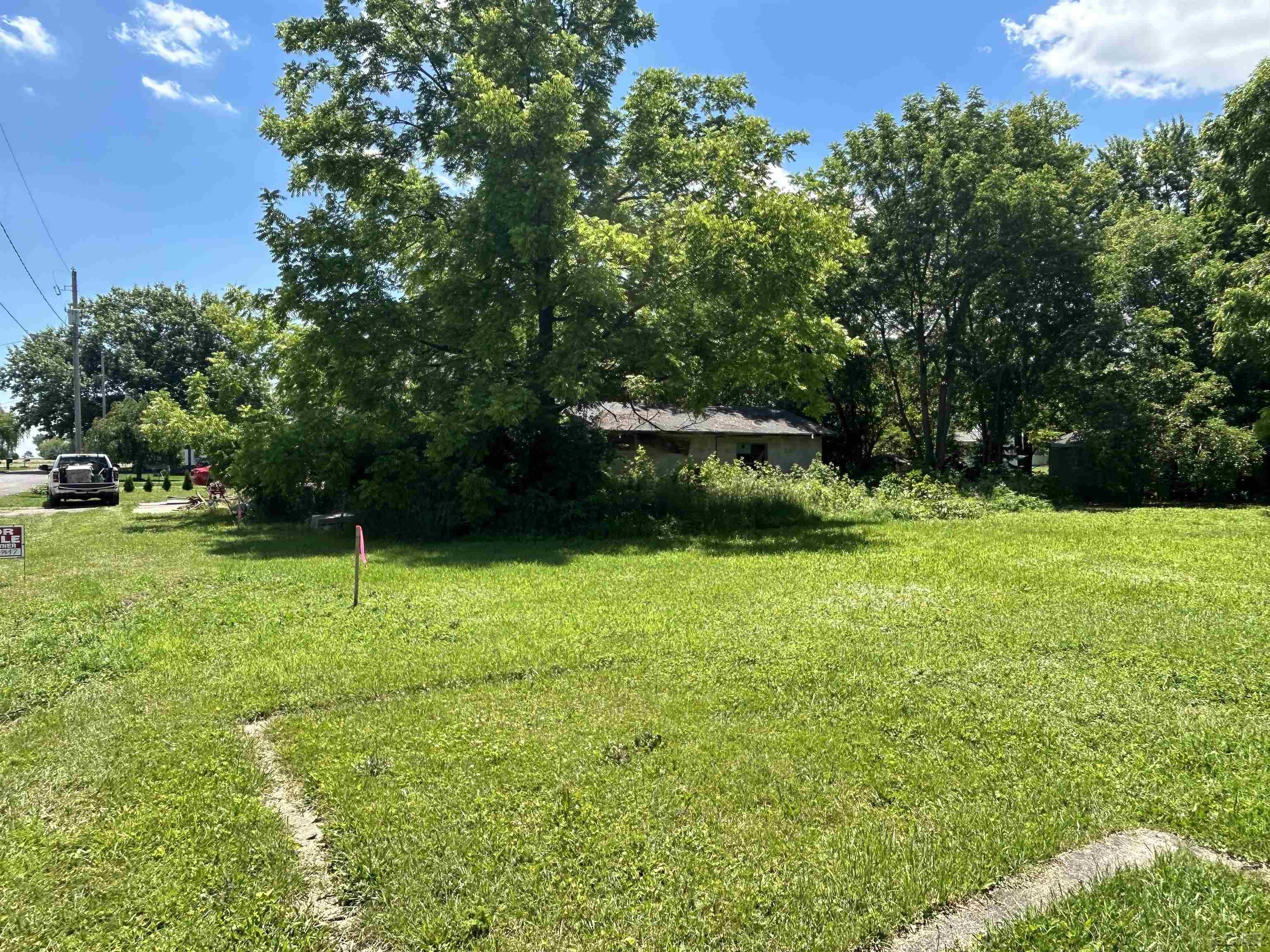 710 Parkwood Avenue Property Photo 4