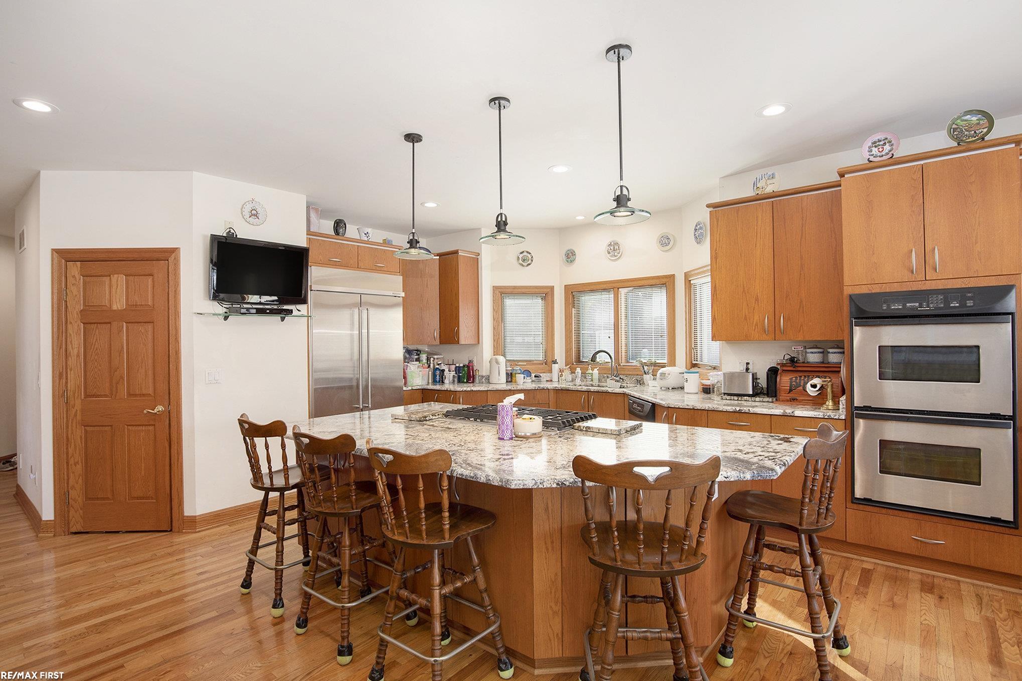 6567 Petko Court Property Photo 8