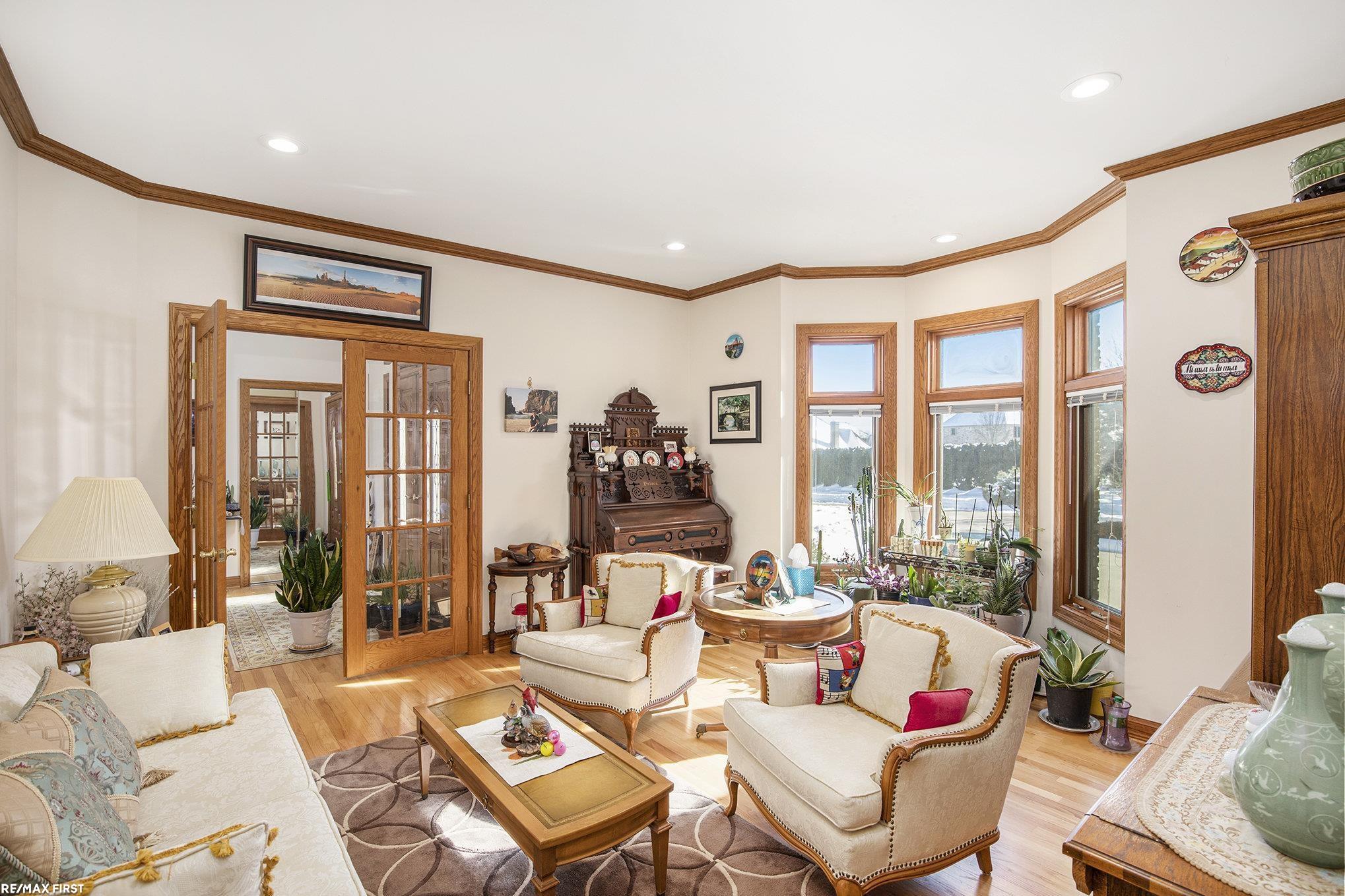 6567 Petko Court Property Photo 9