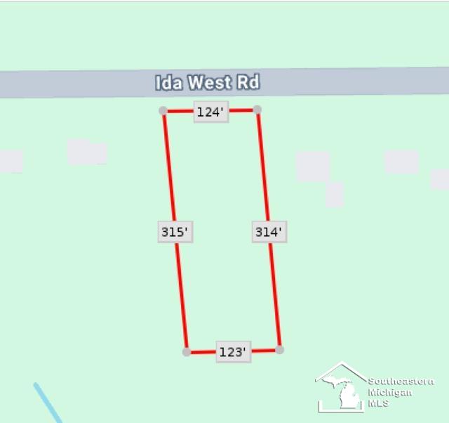Ida West Road Property Photo 1