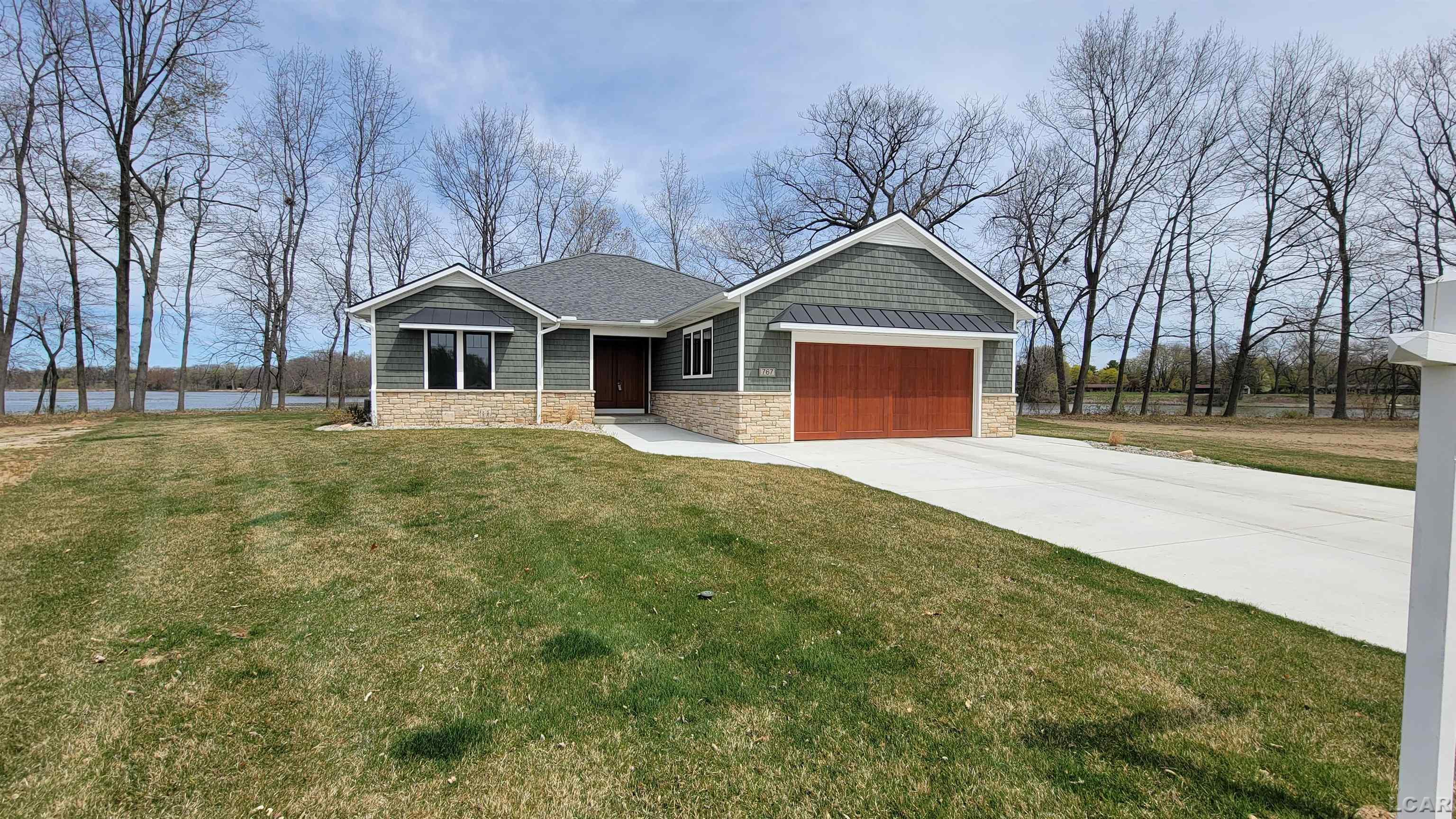 730 Red Mill Point Property Photo 7