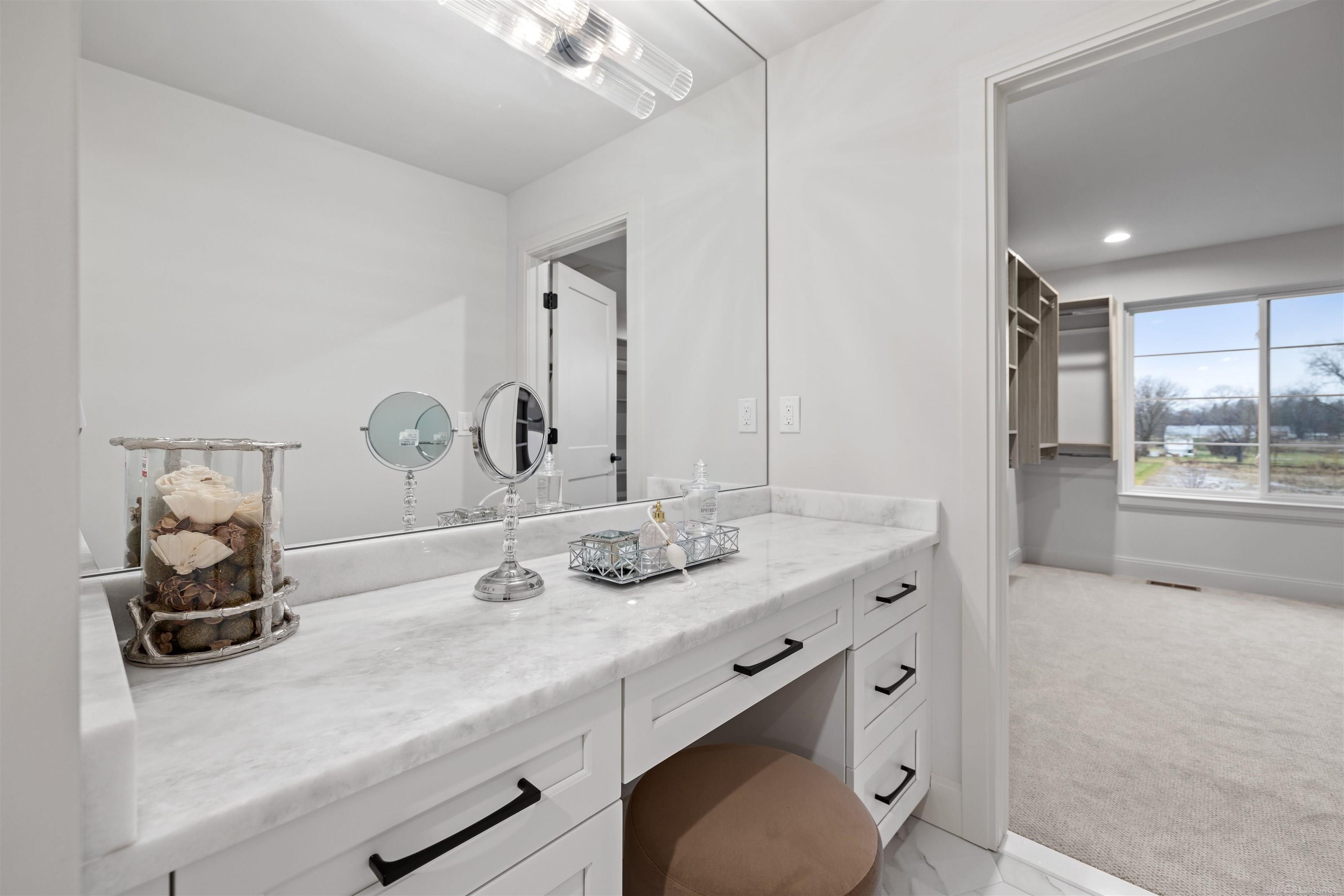 57032 Veridian Boulevard Property Photo 28