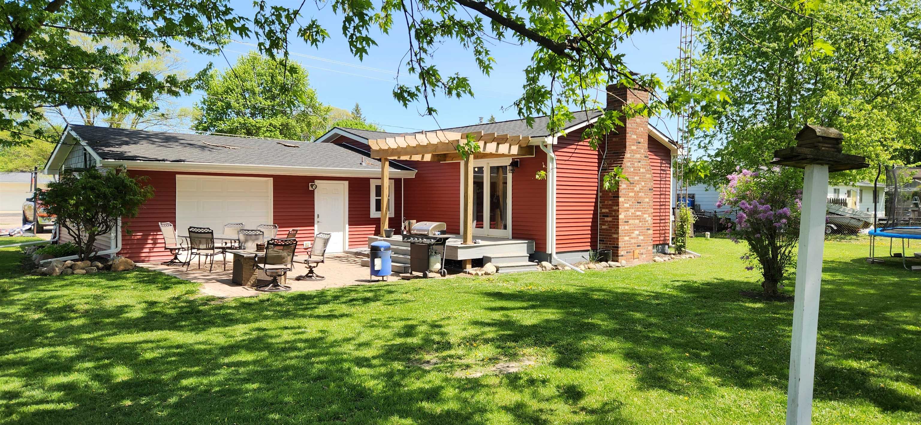 5141 Maple Road Property Photo 1