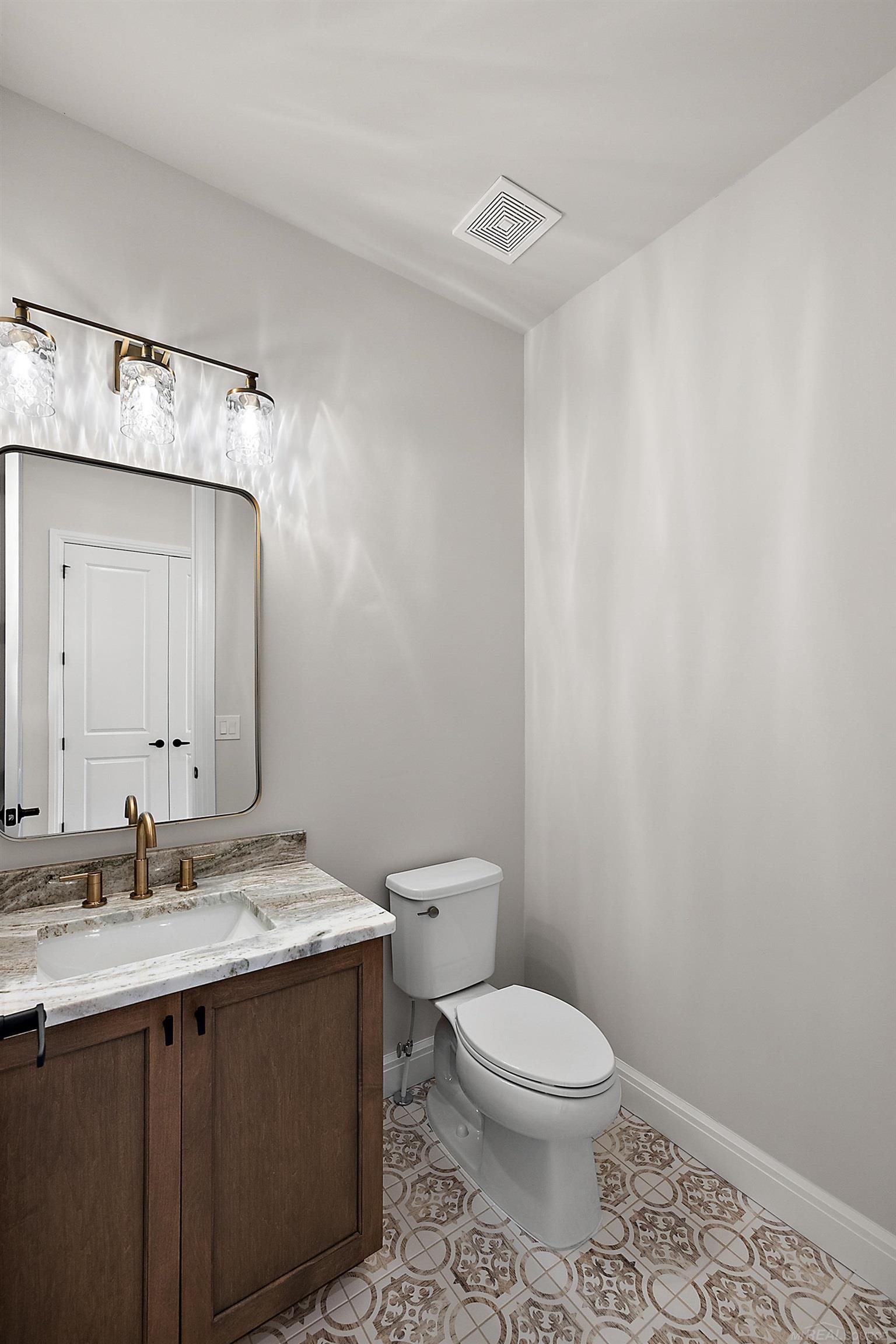 57053 Veridian Boulevard Property Photo 10