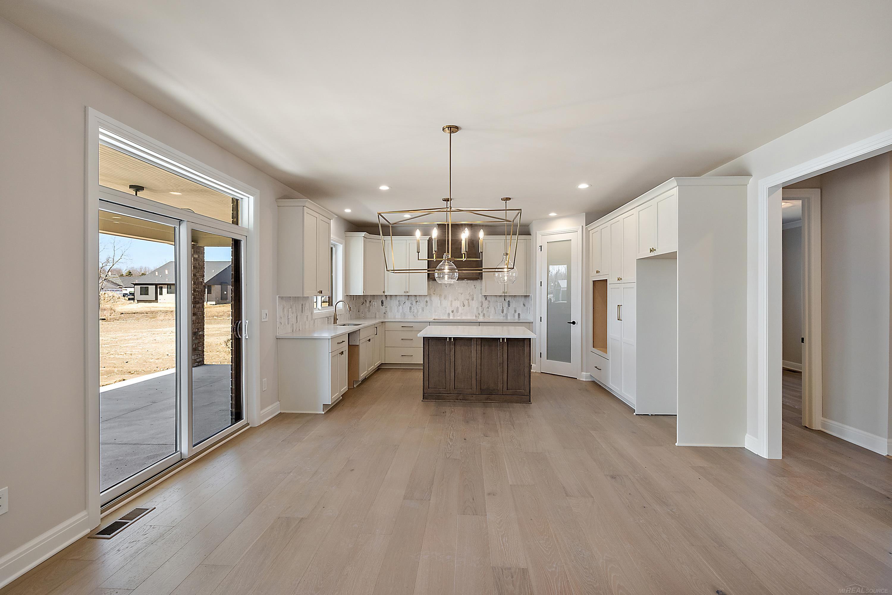 57053 Veridian Boulevard Property Photo 16