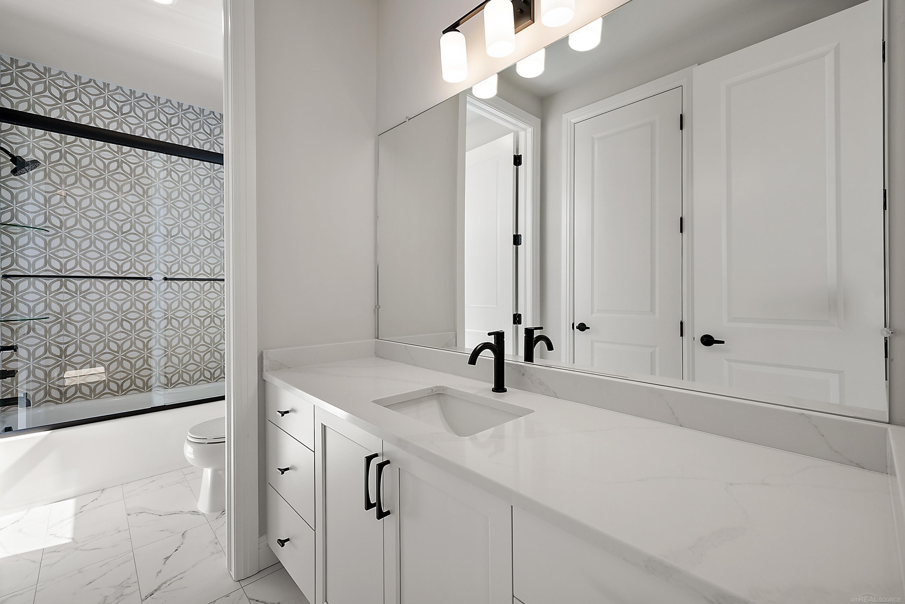 57053 Veridian Boulevard Property Photo 26