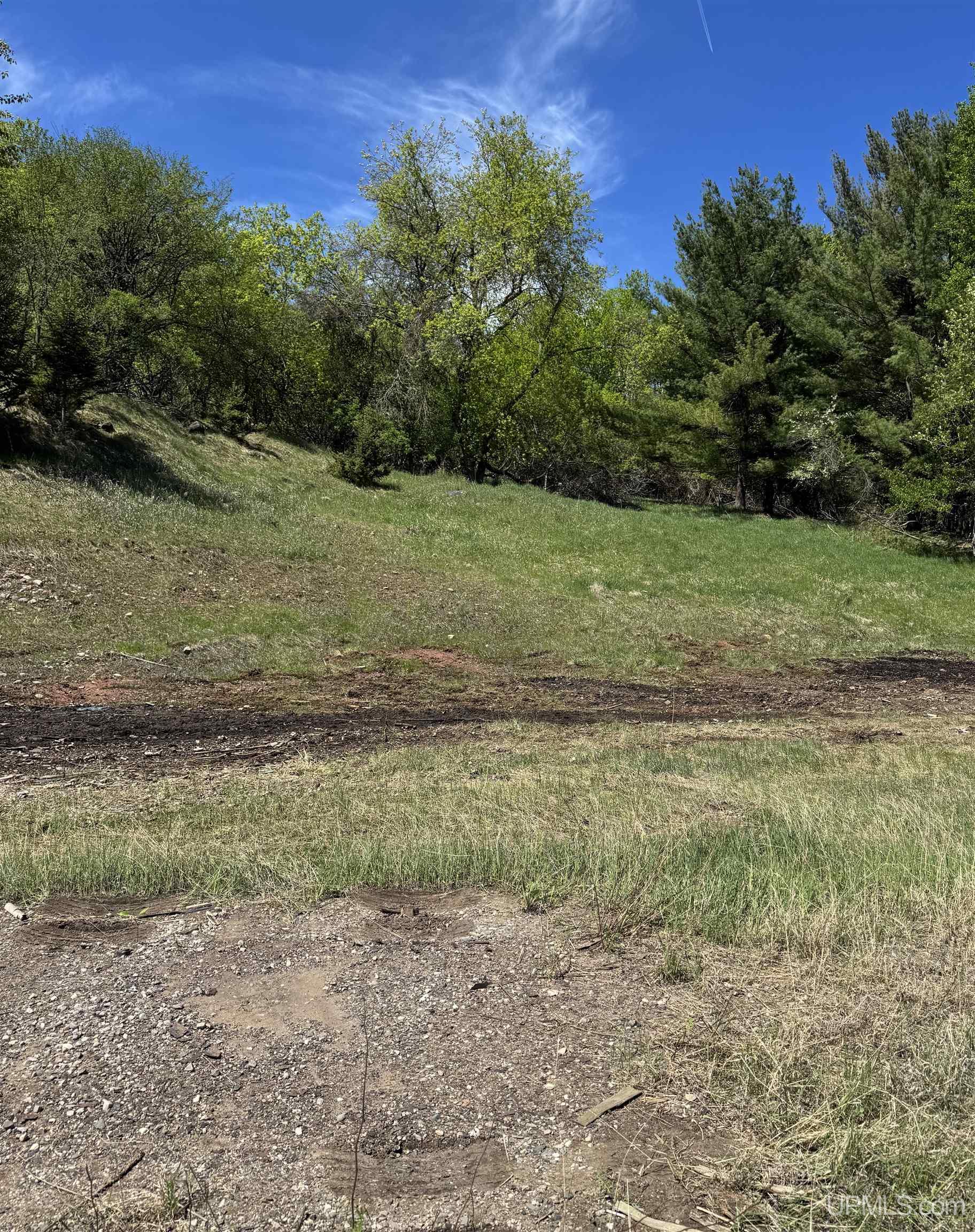 Tbd N Merritt Avenue Property Photo 1