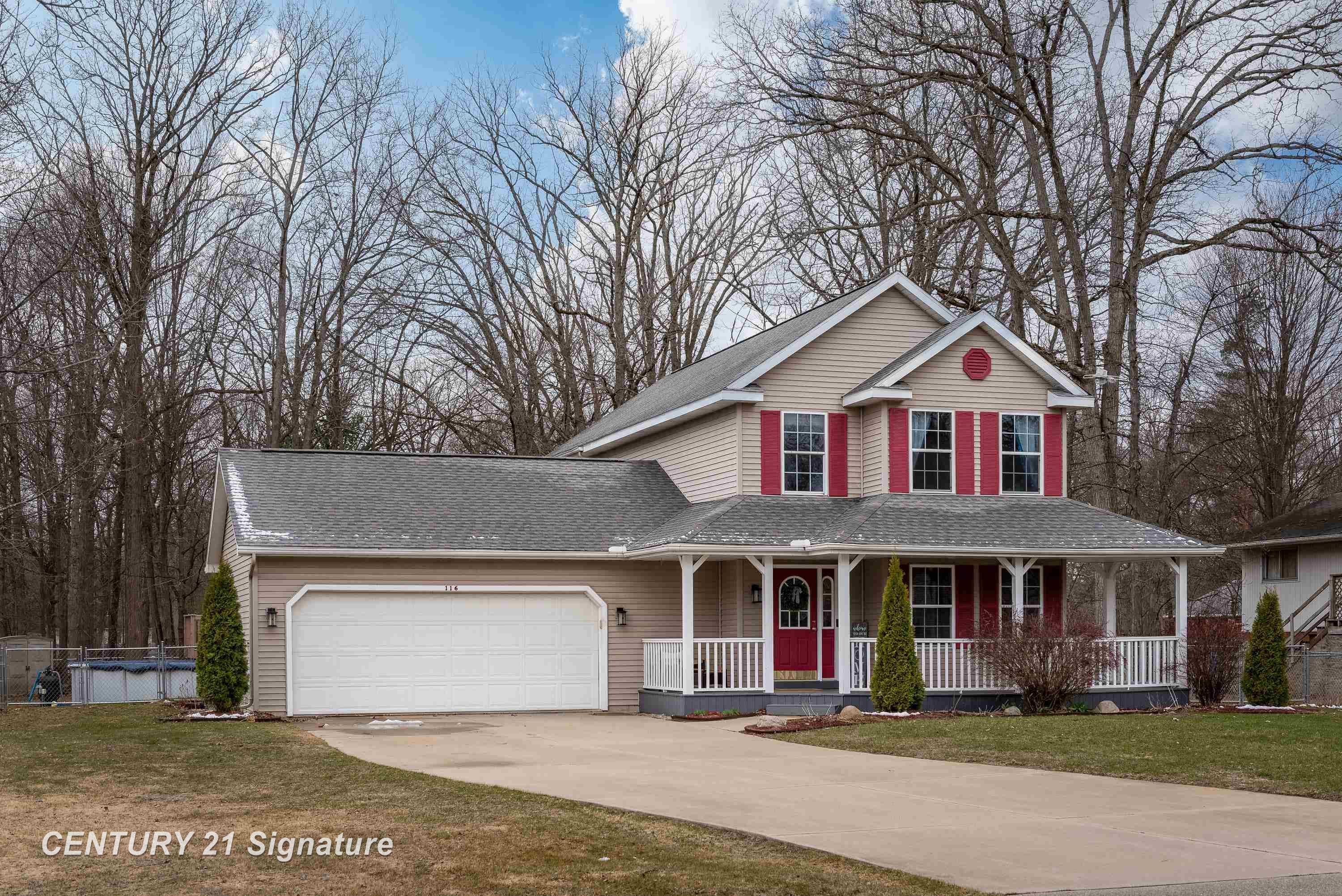 116 S Westlawn Drive Property Photo 1