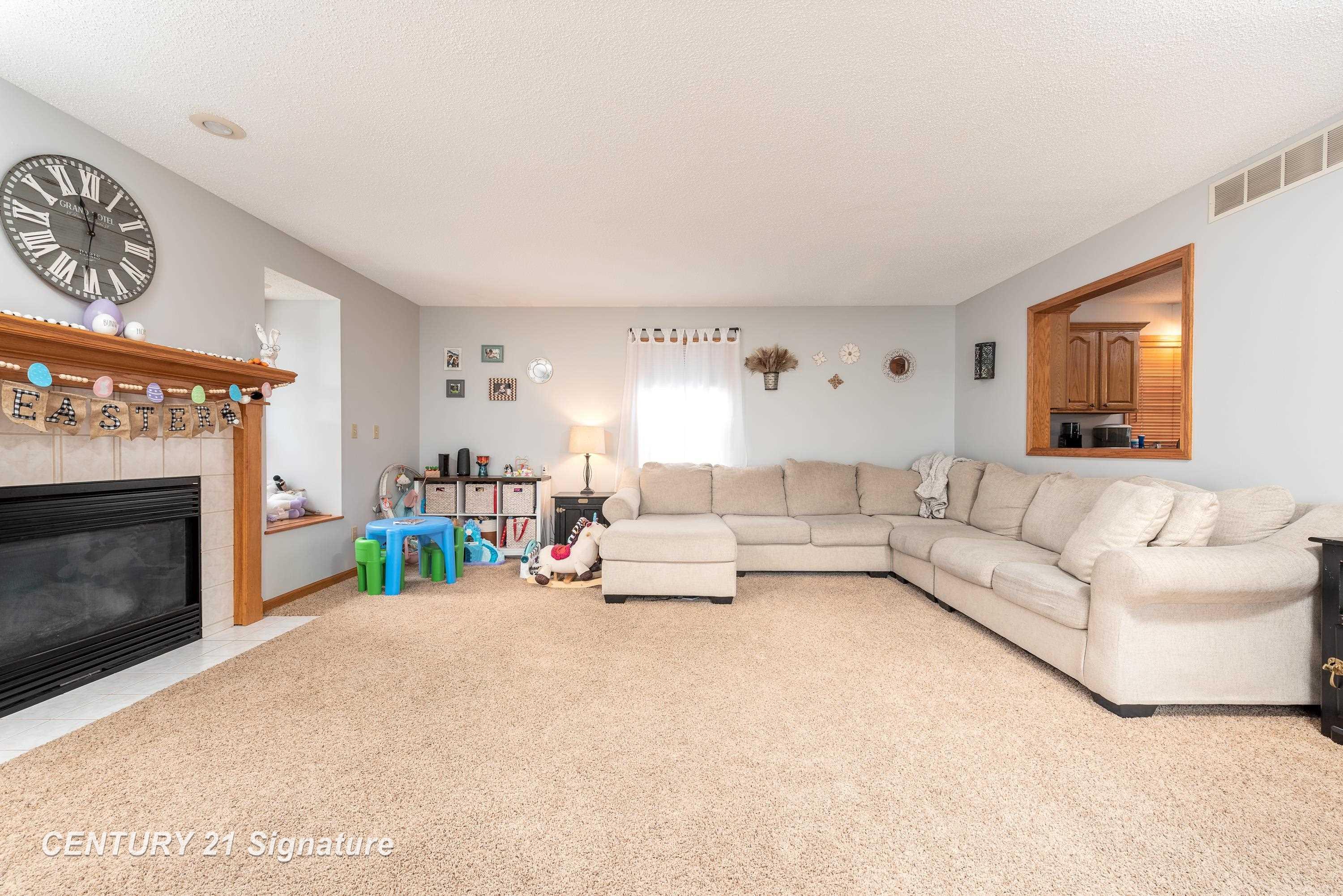 116 S Westlawn Drive Property Photo 9