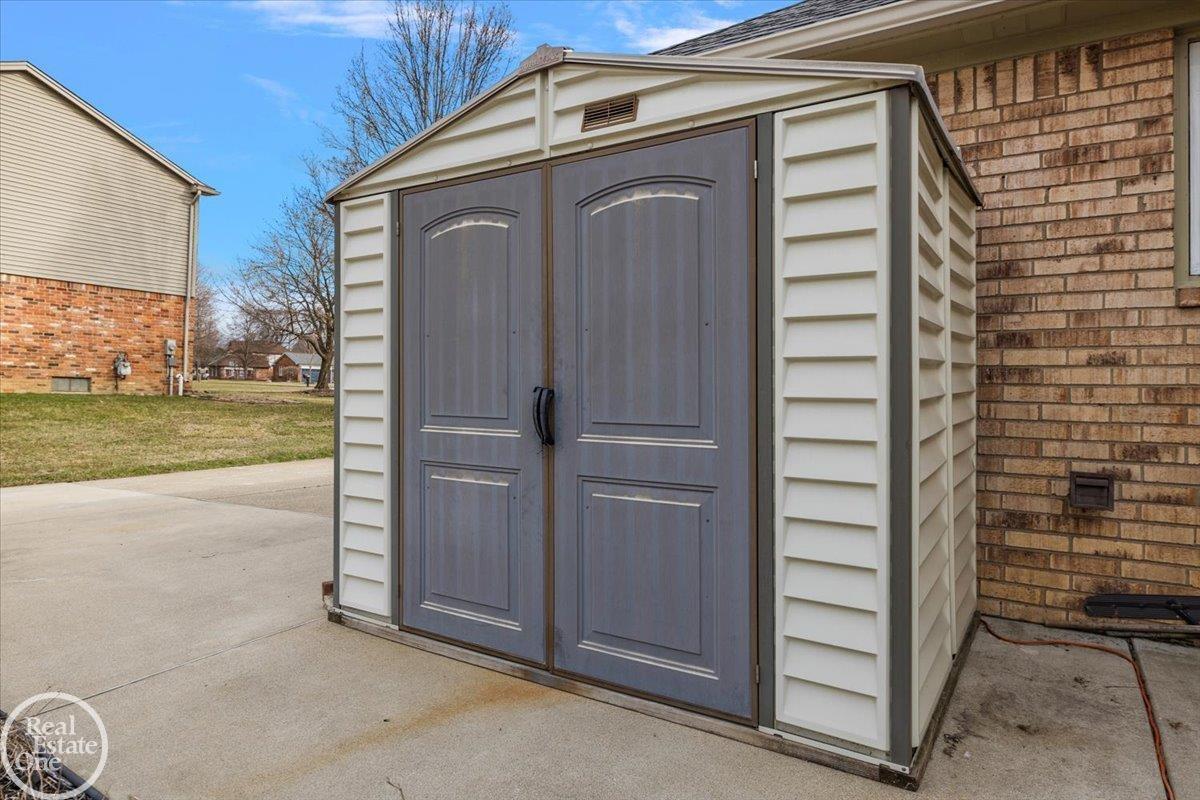 61449 Woodfield Way Drive Property Photo 48