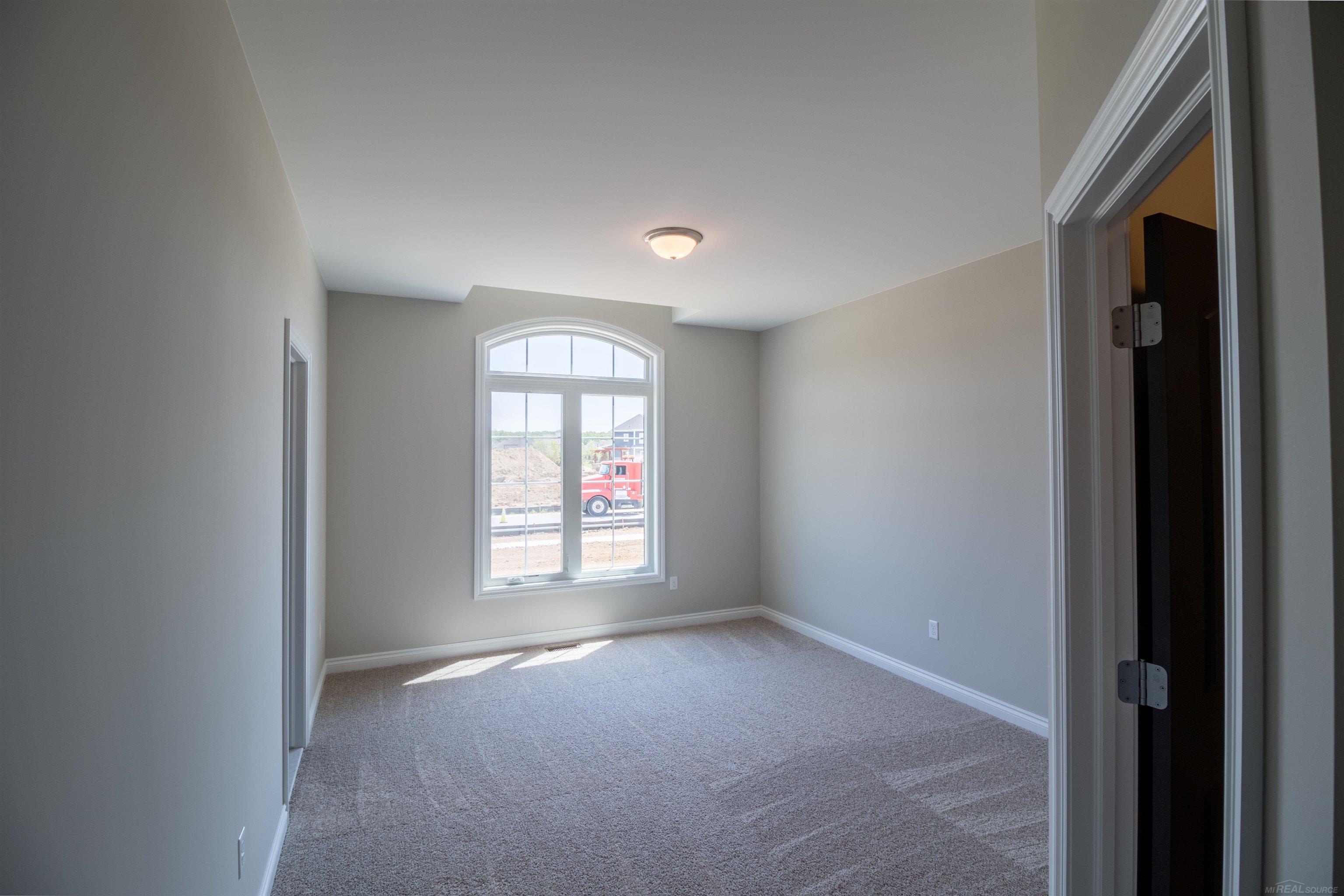 7499 Mulberry Drive Property Photo 19