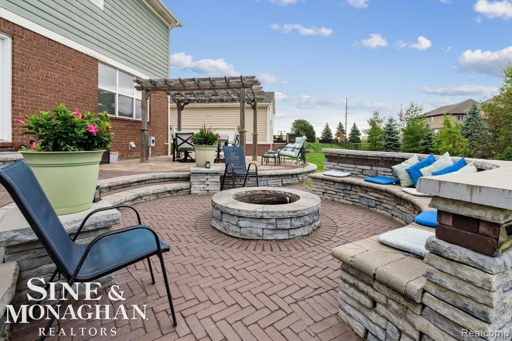 26716 Boston Drive Property Photo 44