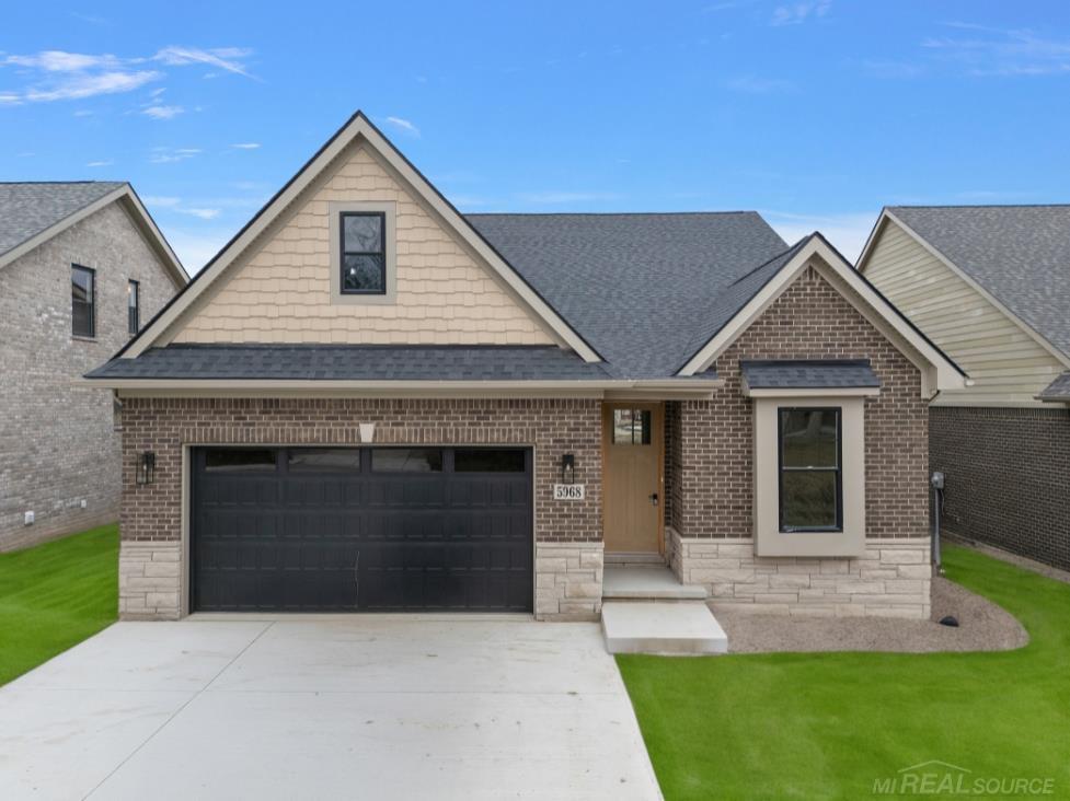5871 Everton Court Property Photo 1