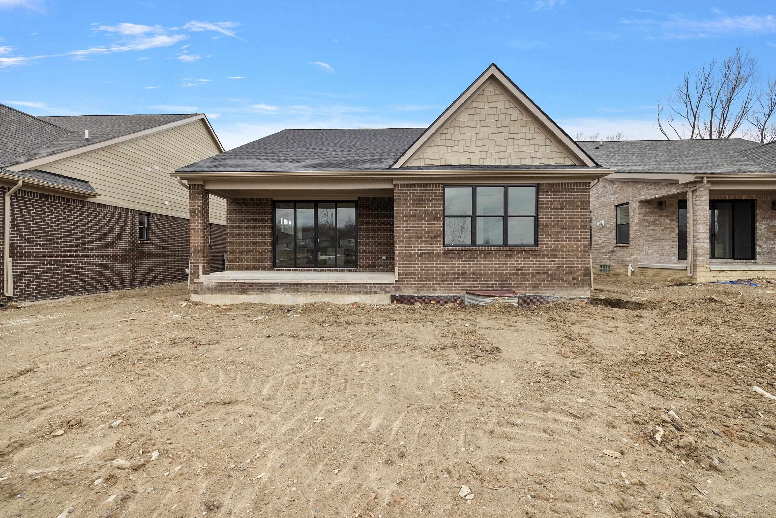 5871 Everton Court Property Photo 2