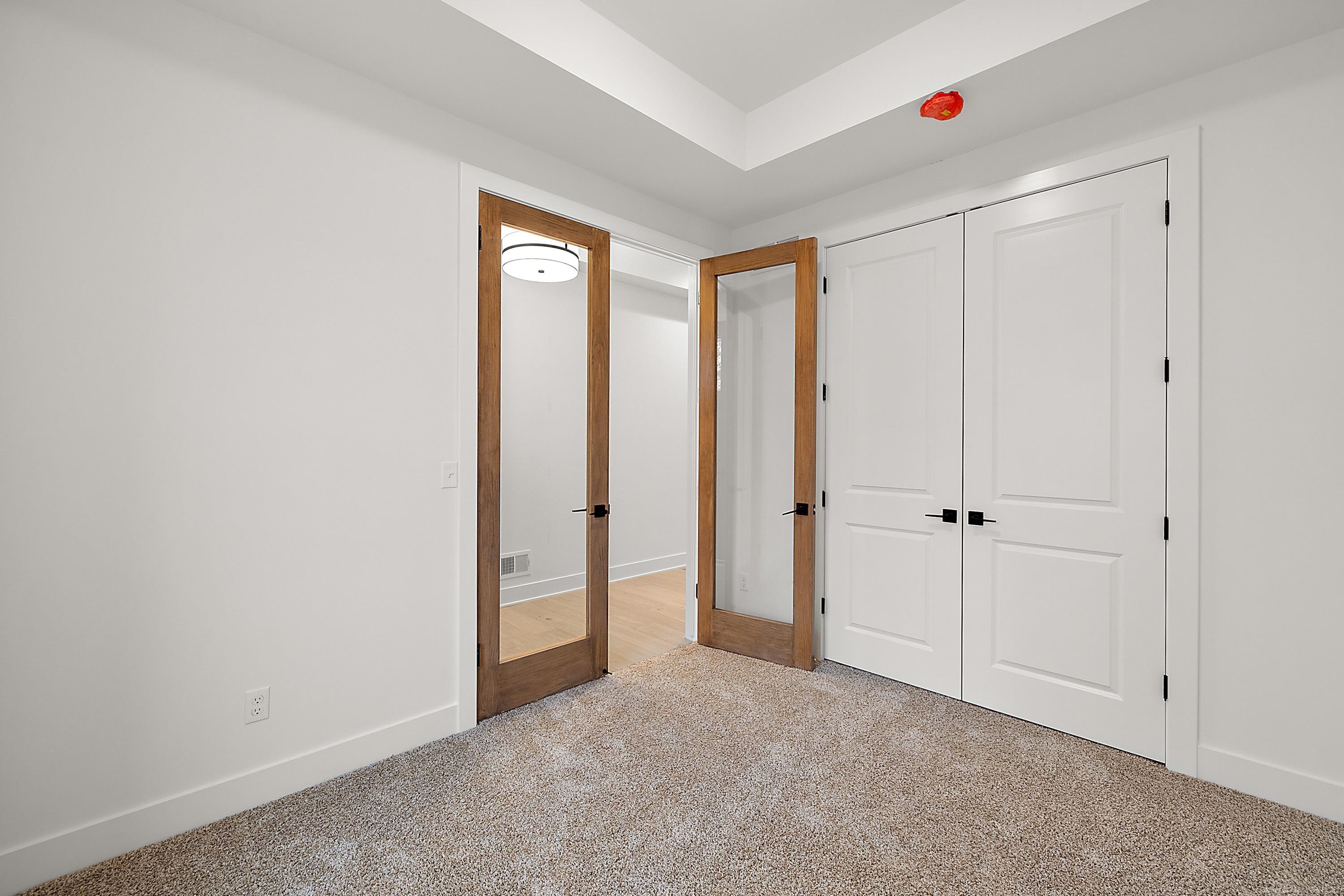 5871 Everton Court Property Photo 10