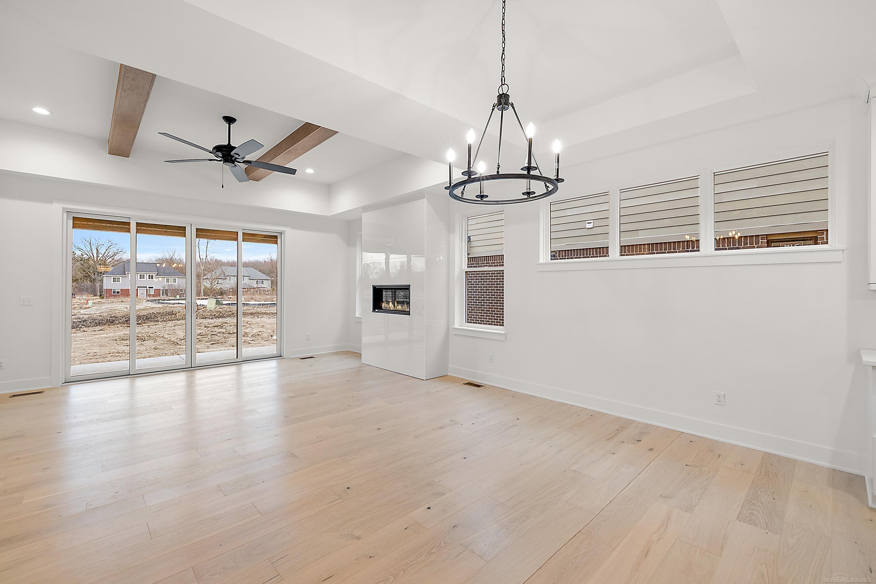 5871 Everton Court Property Photo 17