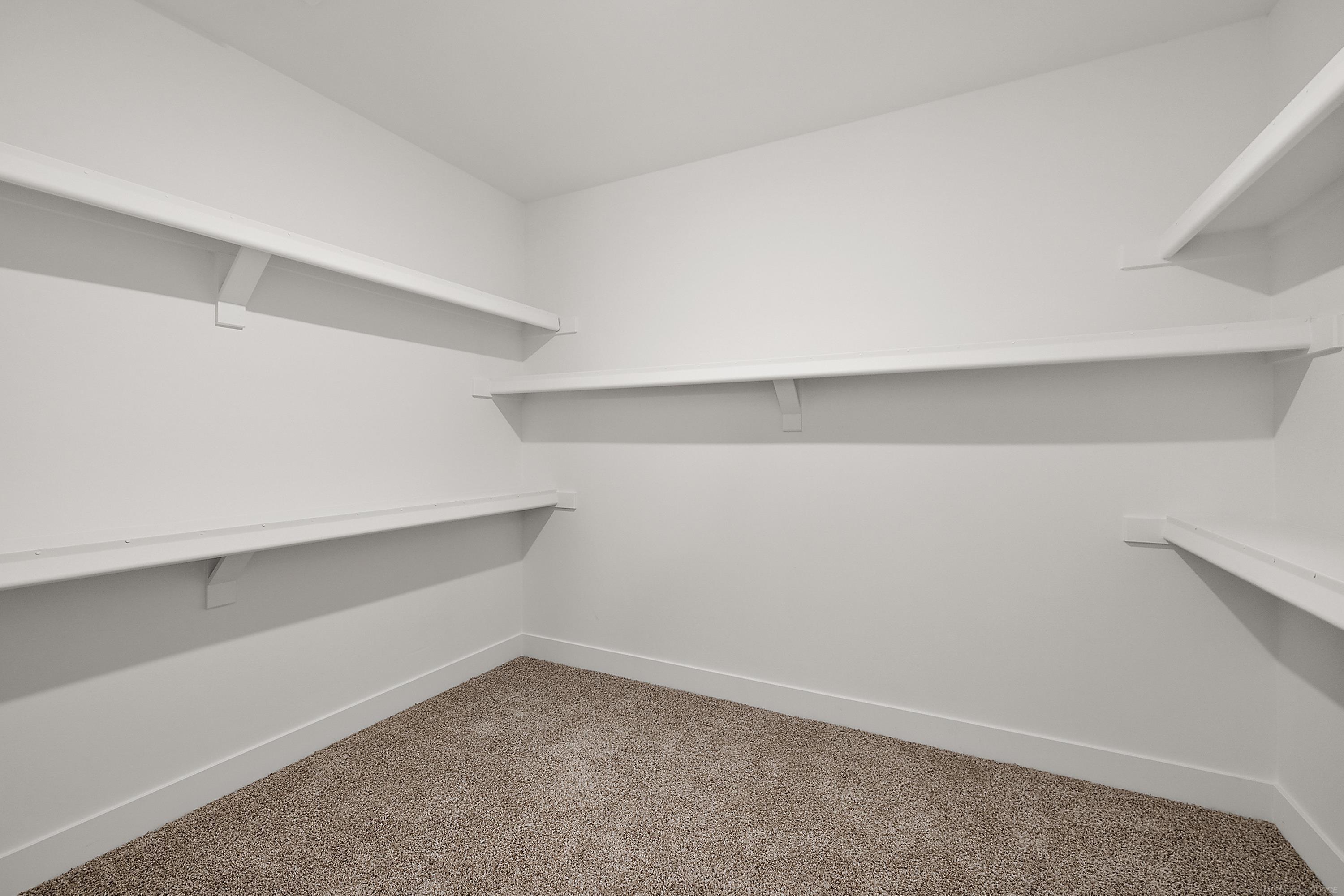 5871 Everton Court Property Photo 28