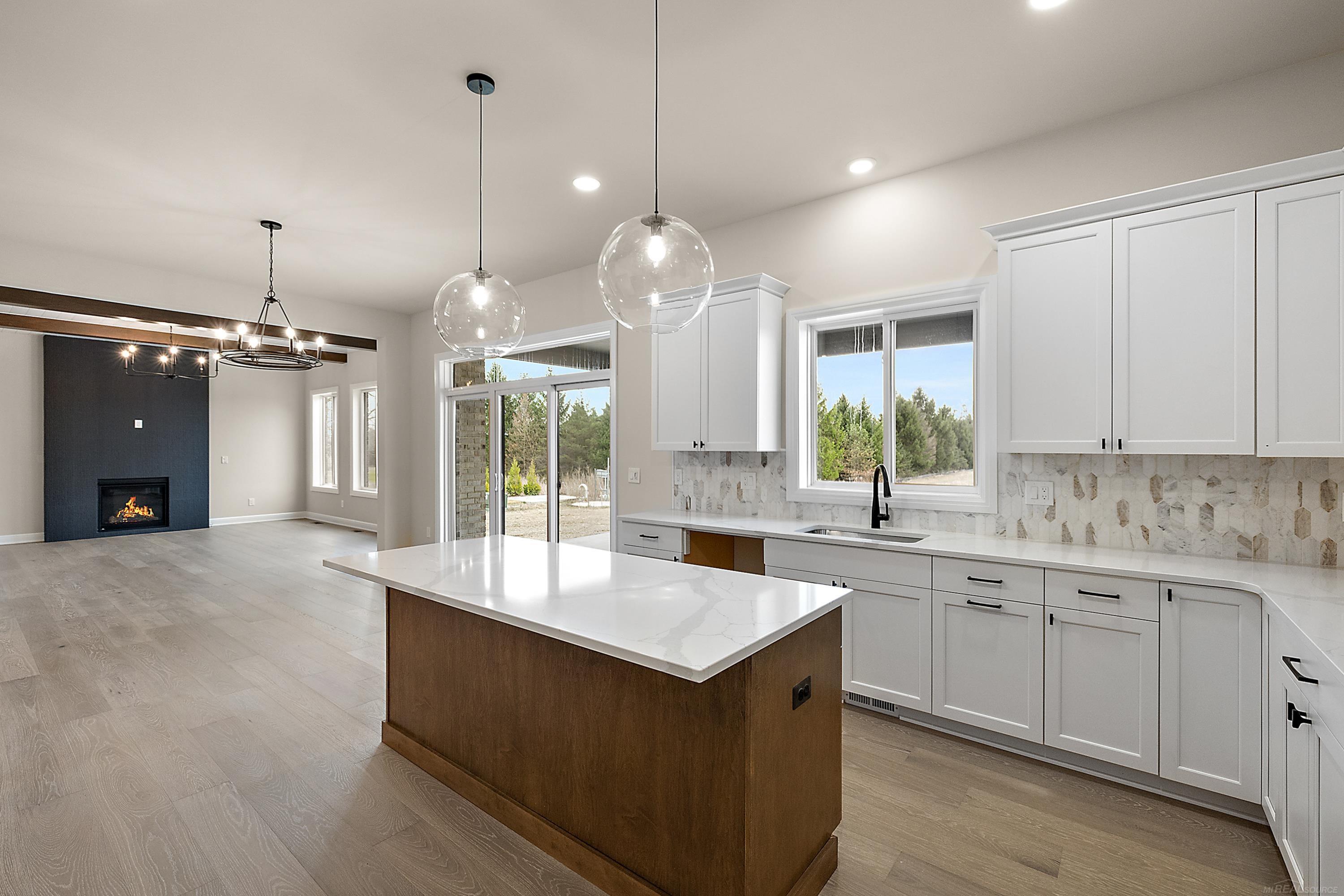 14106 Quail View Drive Property Photo 9